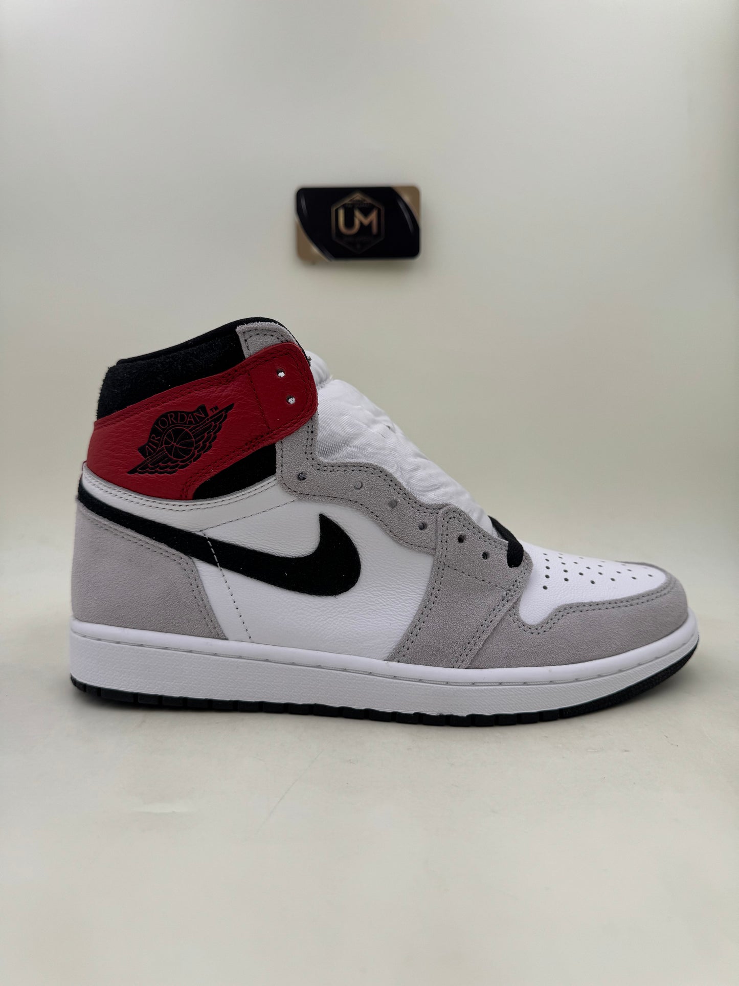Jordan 1 High ‘Smoke Grey’ | Size 9