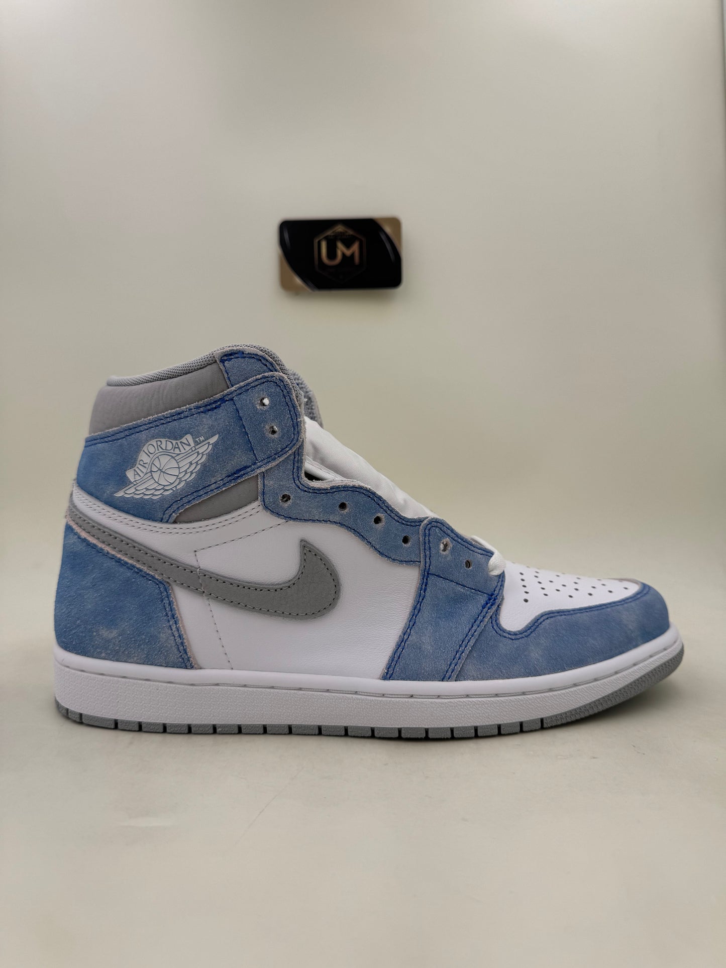 Jordan 1 High ‘Hyper Royal’ | Size 10.5