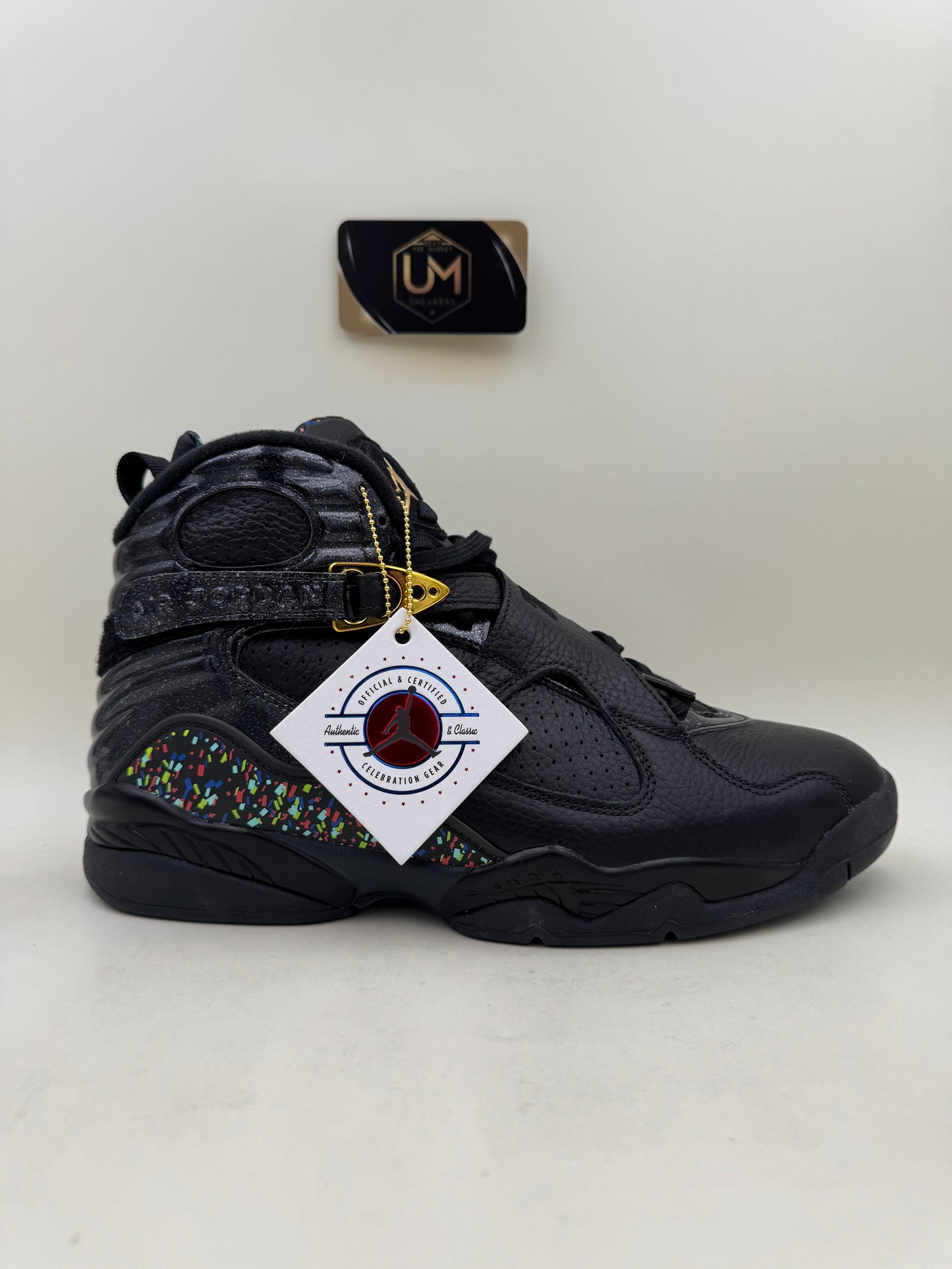 Jordan 8 C&C ‘Confetti’ | Size 10.5