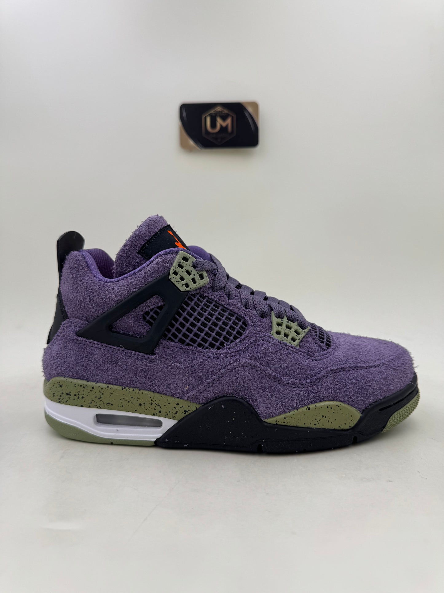 Jordan 4 ‘Canyon Purple’ | Size 7W
