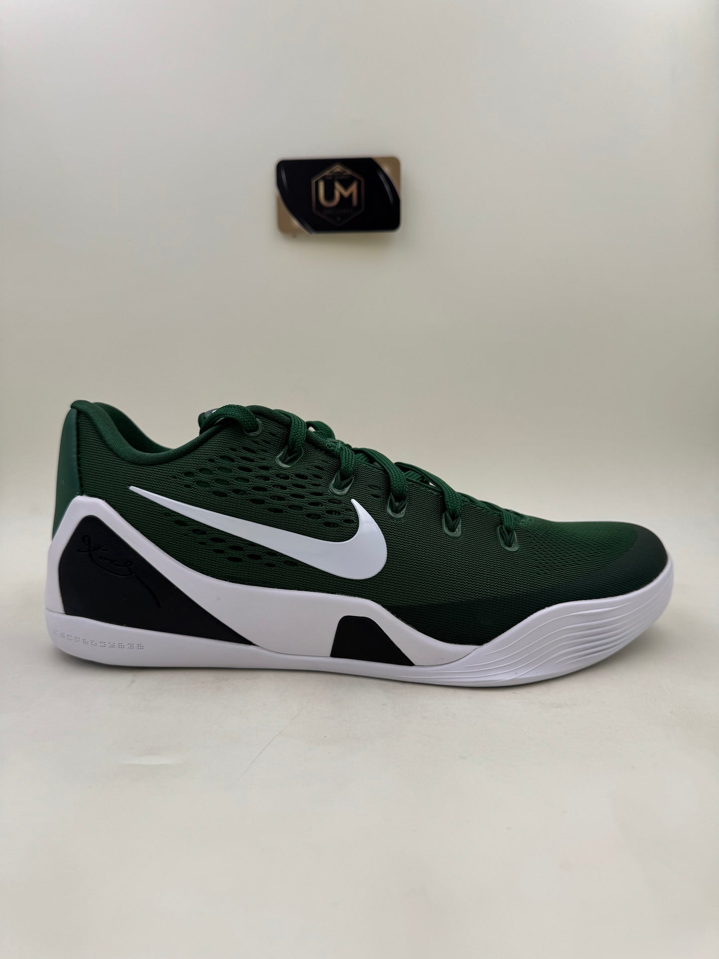 Nike Kobe 9 ‘Green’ | Size 10.5