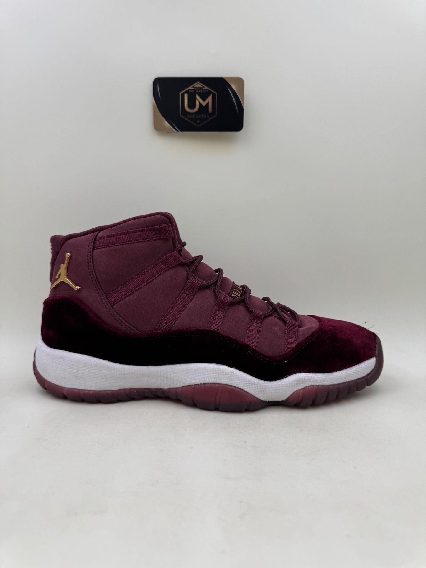 Jordan 11 Heiress ‘Velvet’ | Size 9