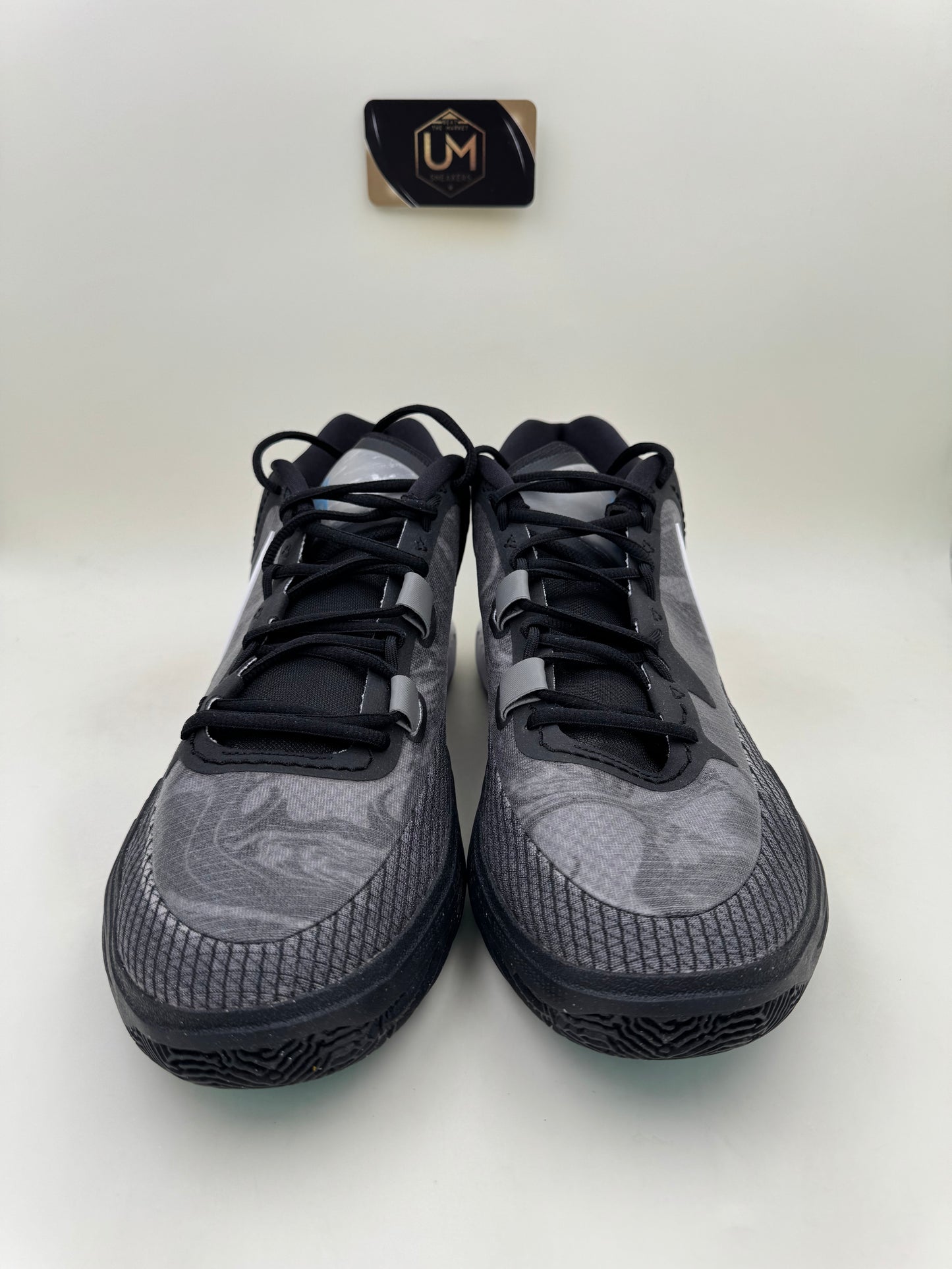 Nike Kyrie 8 'Orca' | Size 15
