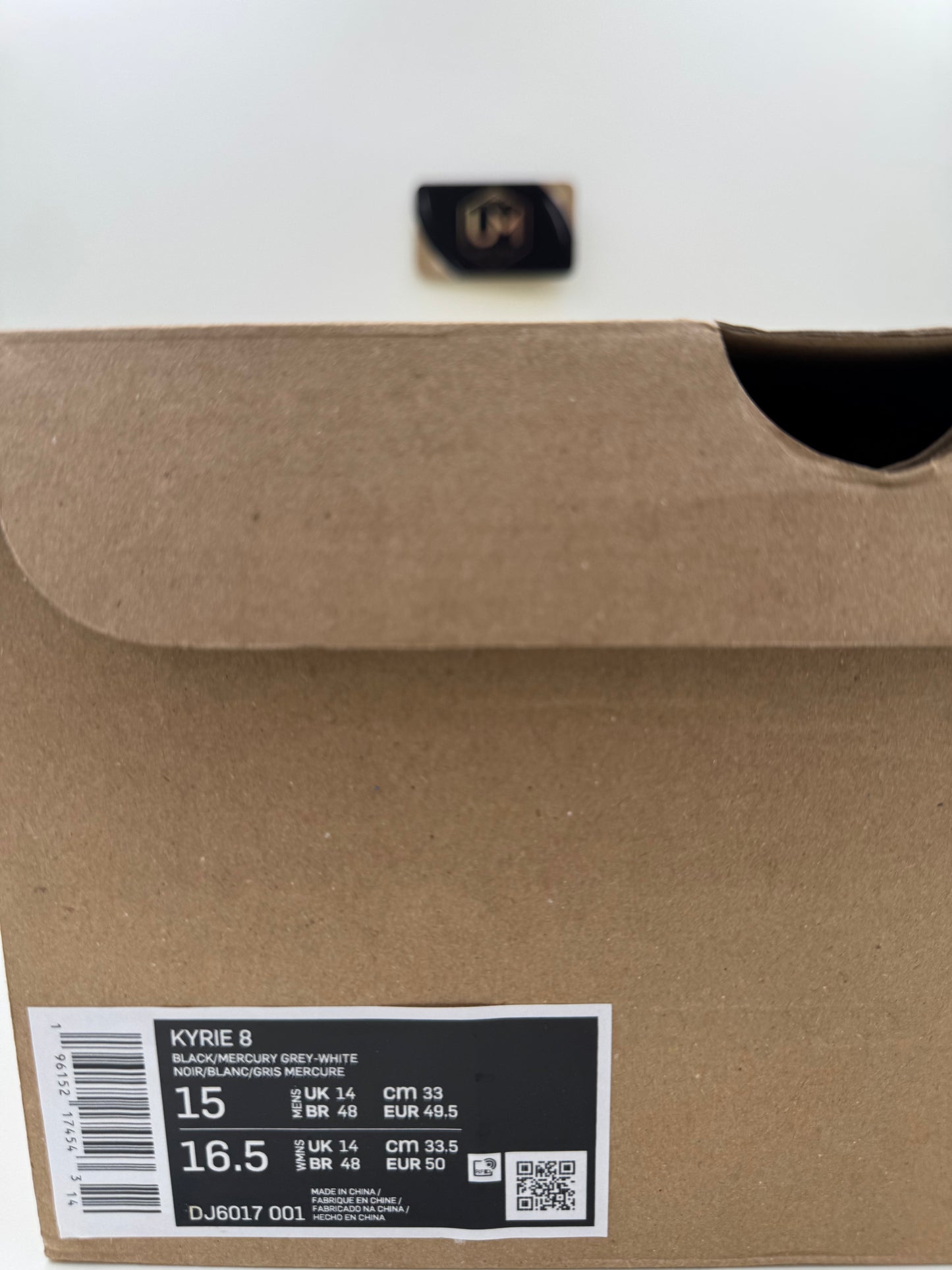 Nike Kyrie 8 'Orca' | Size 15