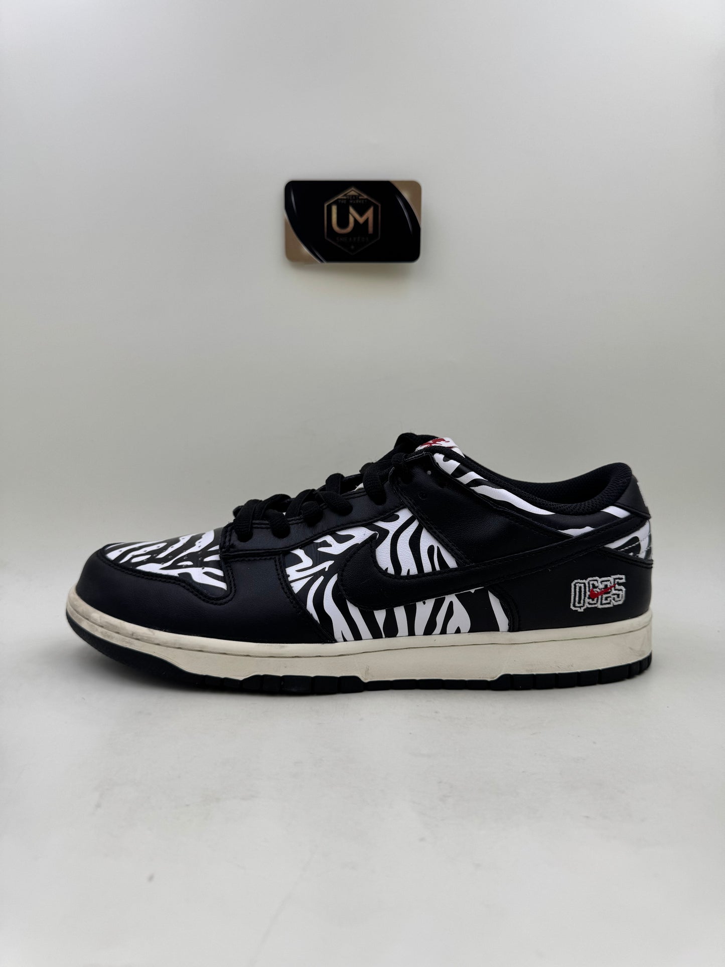 Quartersnacks x Dunk Low SB ‘Little Debbie’s Zebra Cakes’ | Size 11