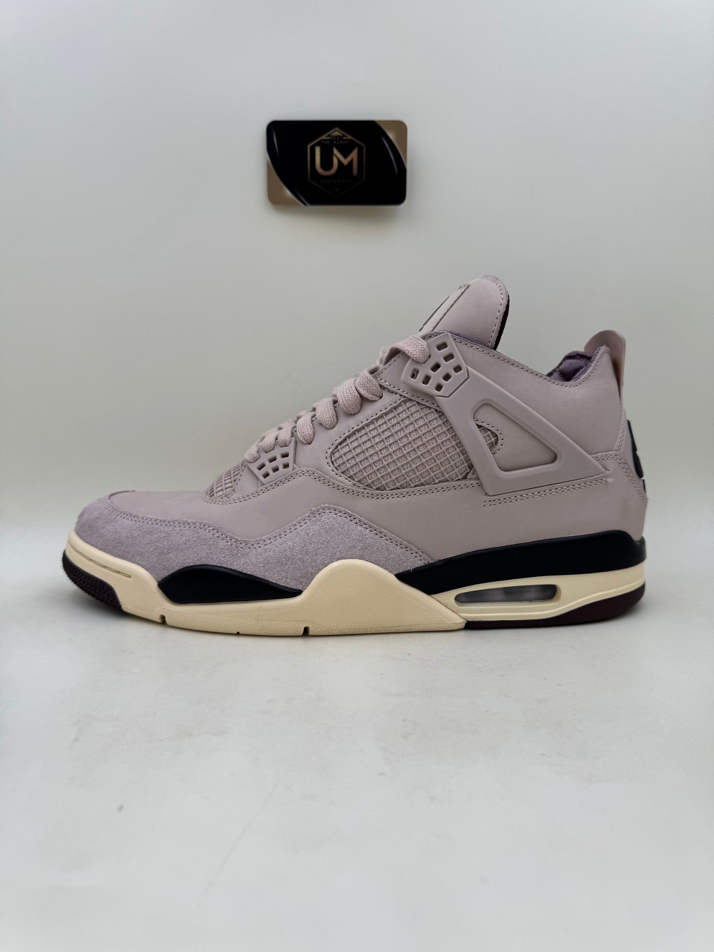 A Ma Maniére x Jordan 4 ‘While You Were Sleeping’ | Size 12.5