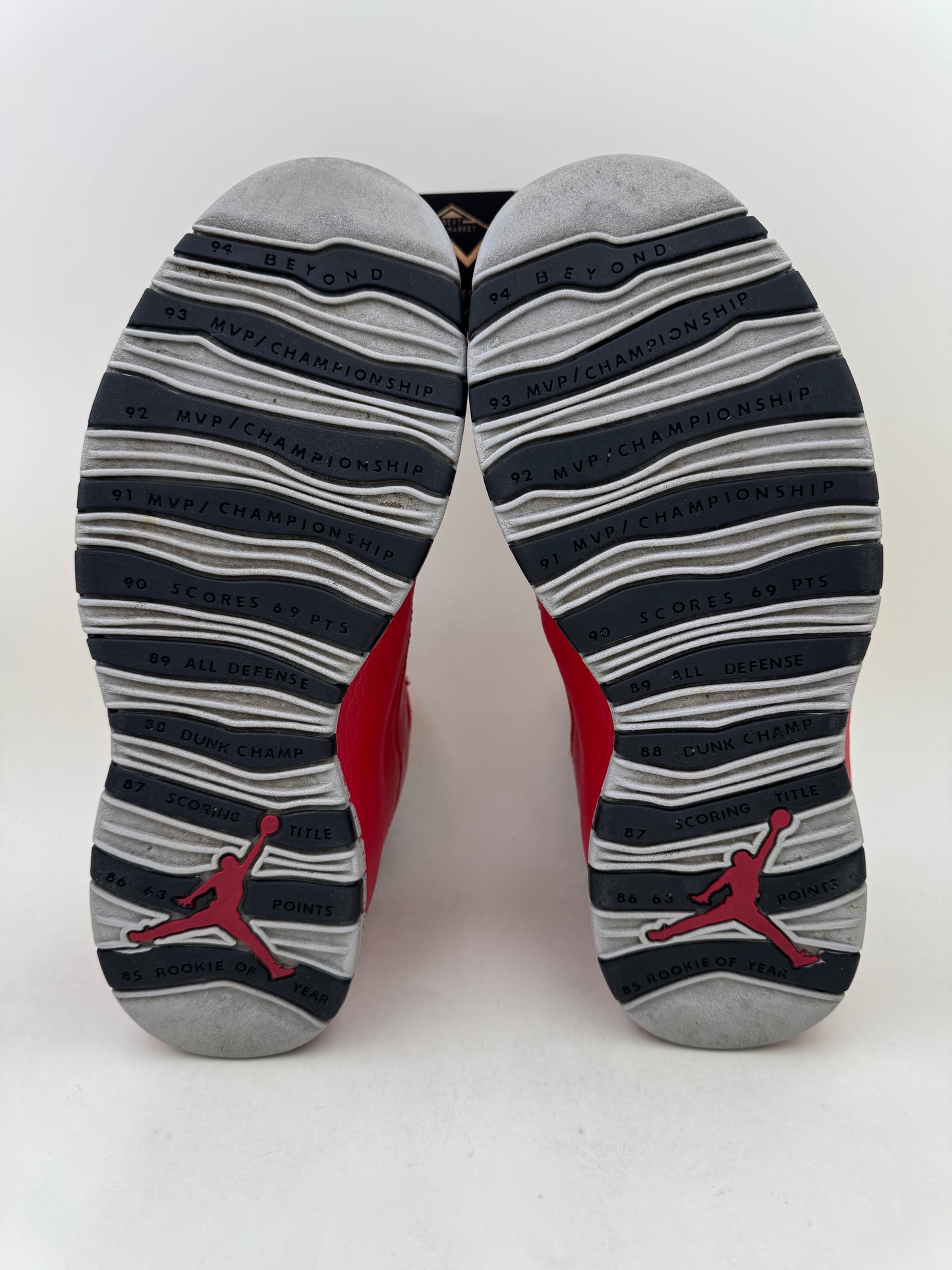 Jordan 10 ‘Bulls Over Broadway’ | Size 8.5