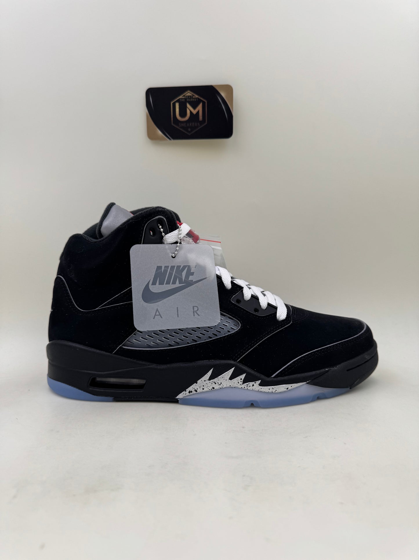 Jordan 5 'Black Metallic Reimagined' | Size 9