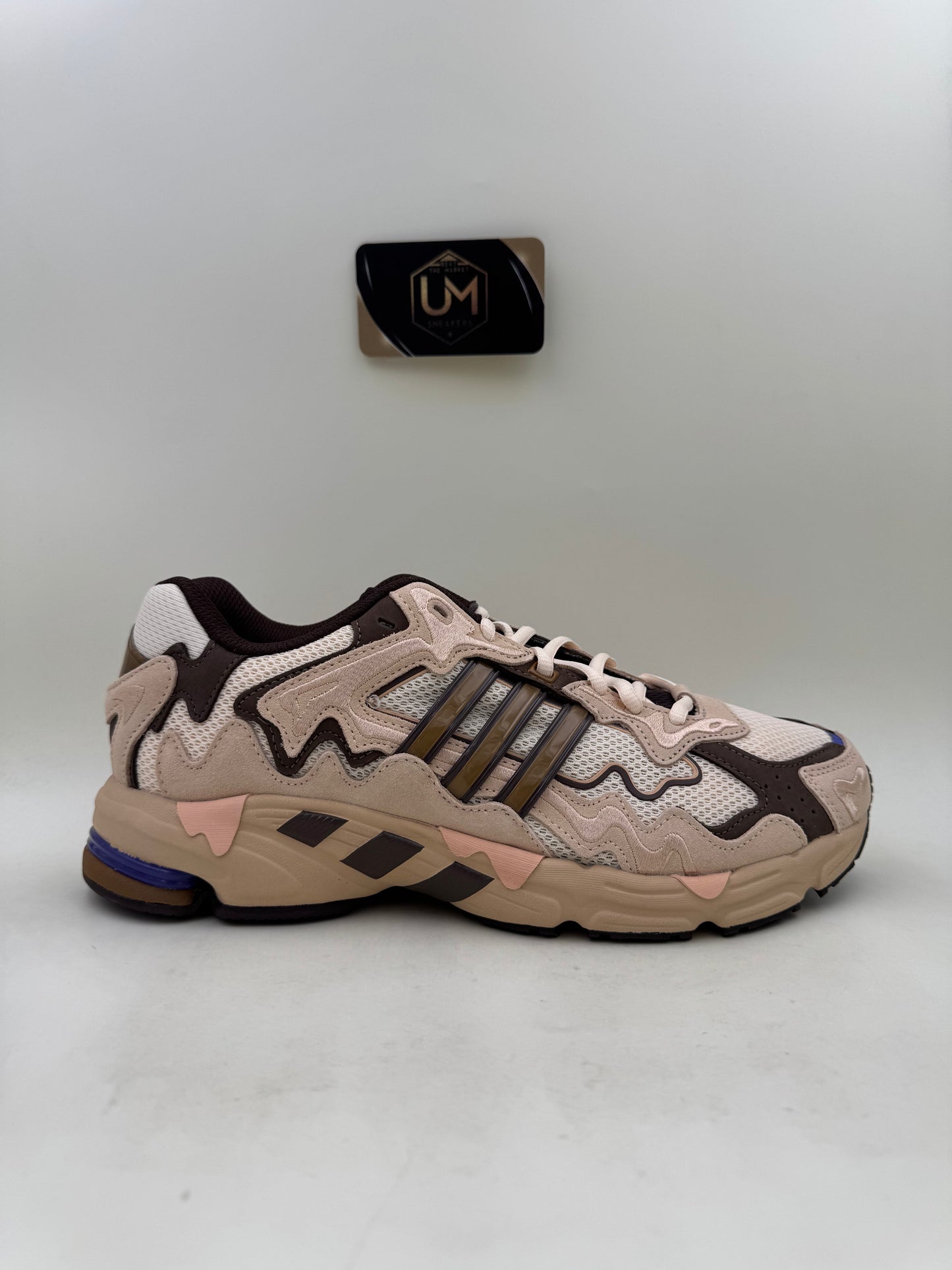 Bad Bunny x adidas Response CL ‘Paso Fino’ | Size 10