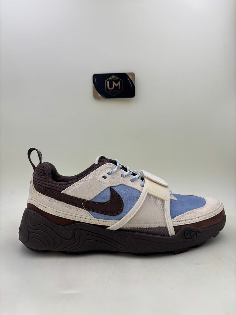 Travis Scott x Nike Field Jaxx ‘Leche Blue’