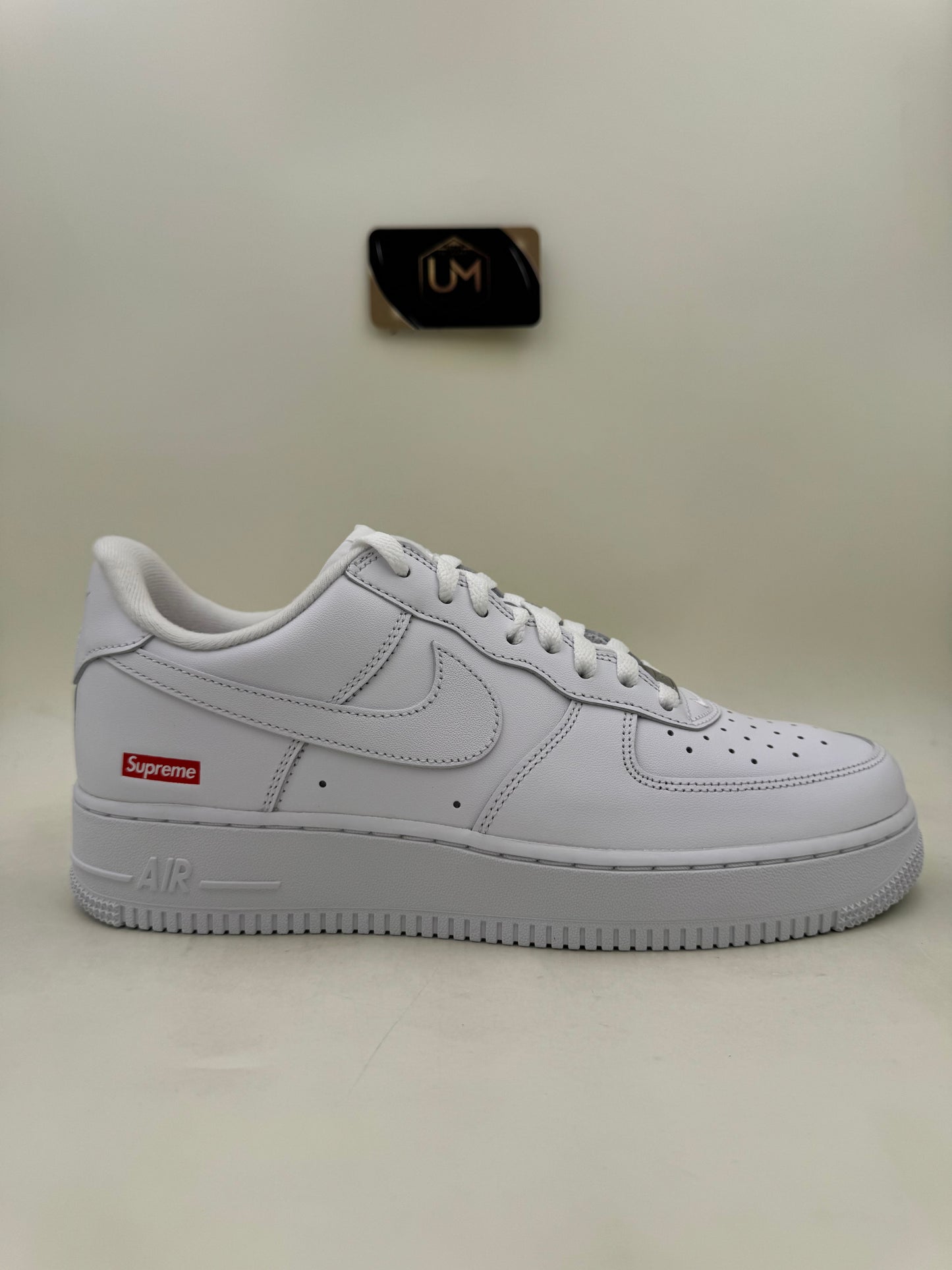 Supreme x Nike Air Force 1 Low ‘Box Logo - White’ | Size 9