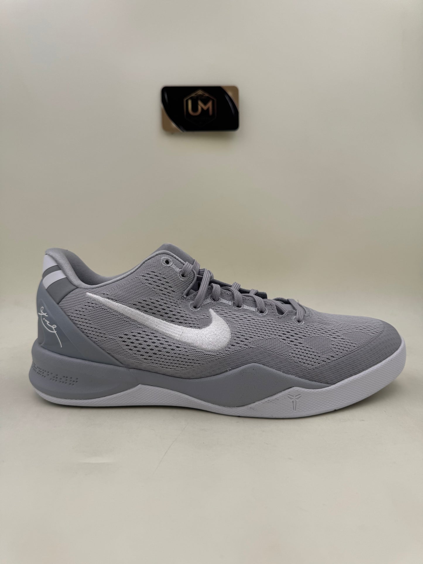 Nike Kobe 8 ‘Wolf Grey’ | Size 7Y