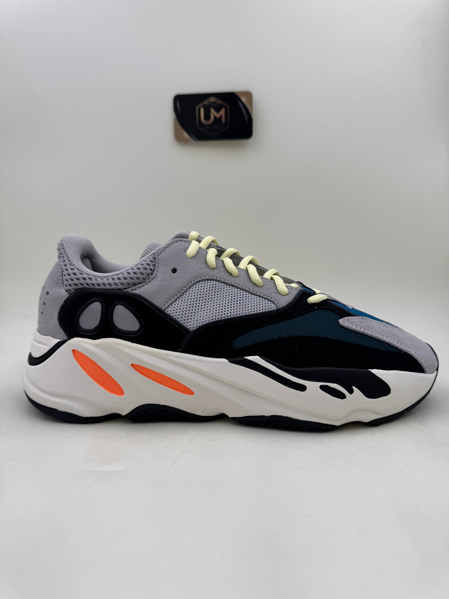 Yeezy 700 ‘Wave Runner’ | Size 10