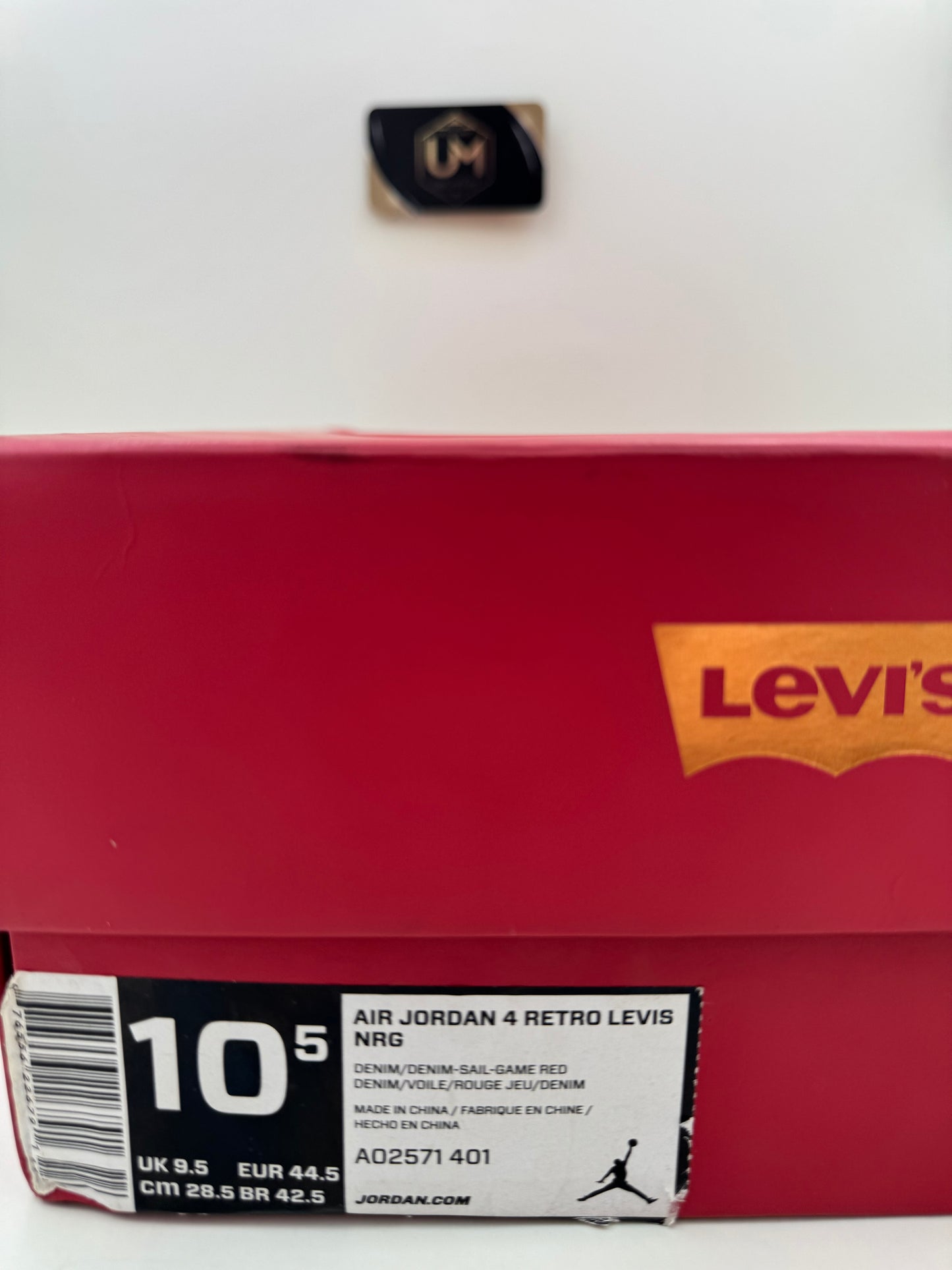 Levi’s x Jordan 4 ‘Denim’ | Size 10.5