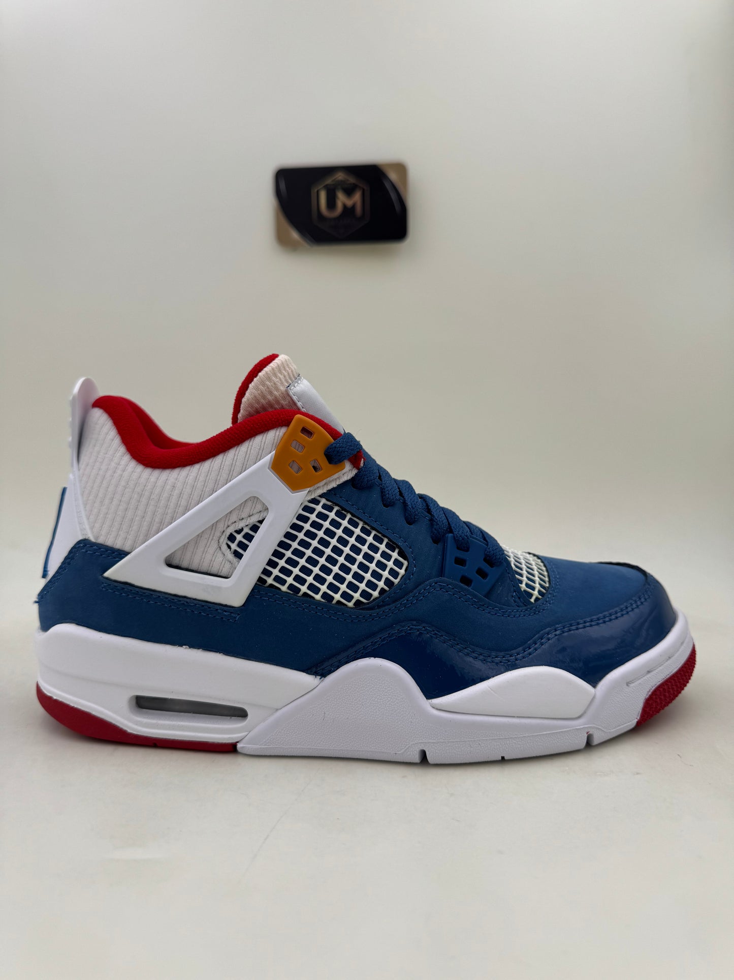 Jordan 4 ‘Messy Room’ | Size 6.5Y