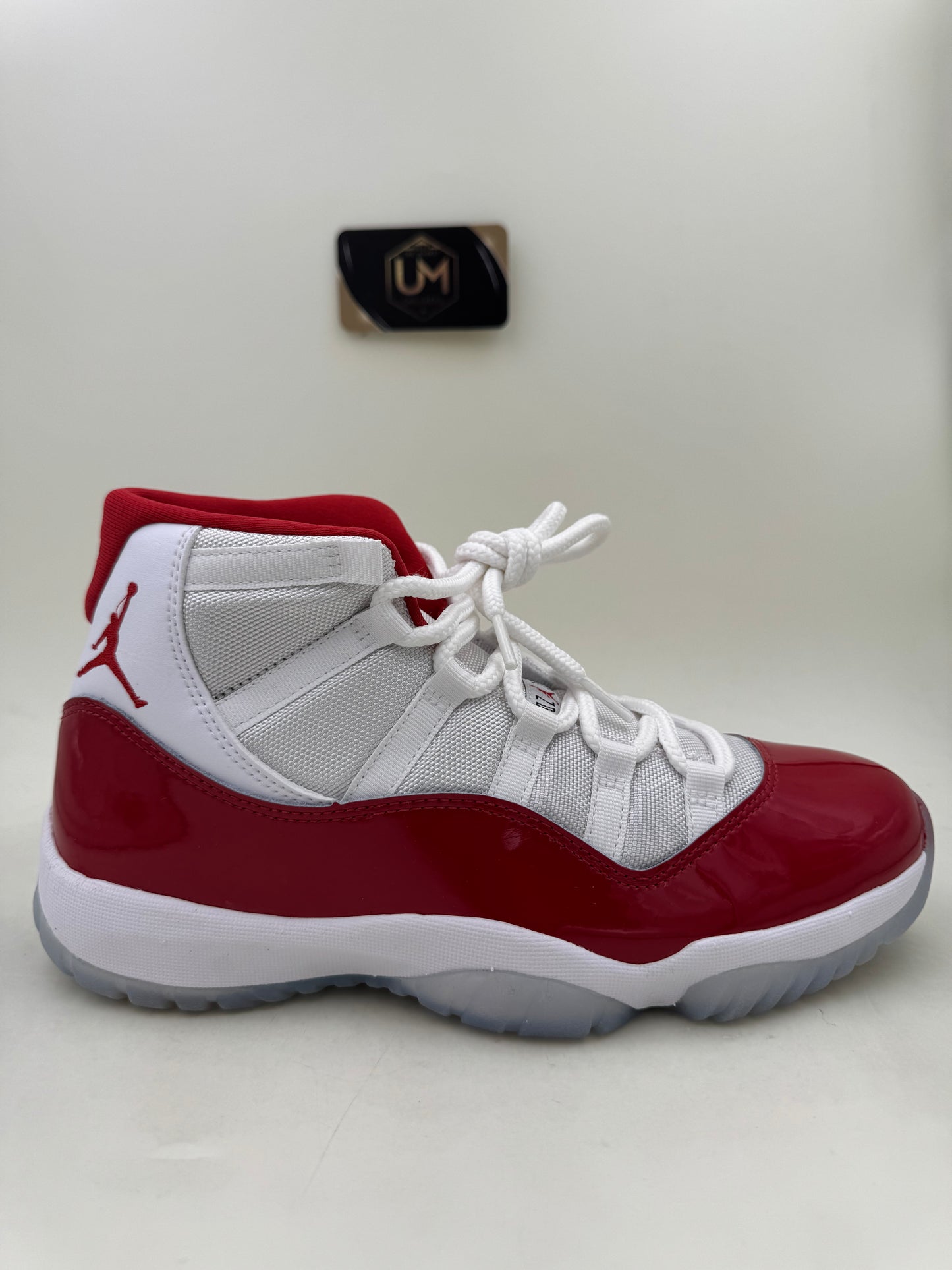 Jordan 11 ‘Cherry’ | Size 9.5