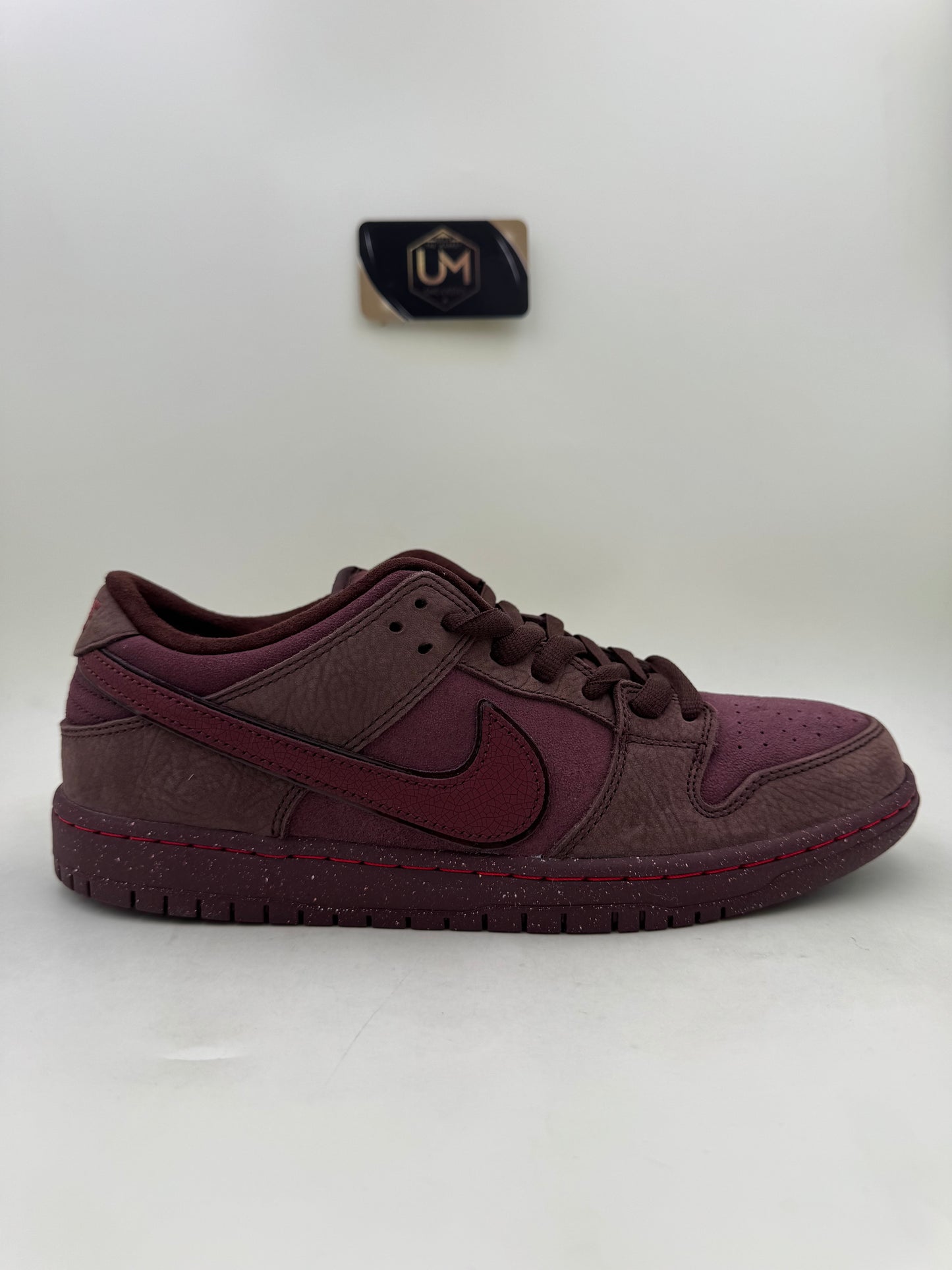 Nike Dunk Low Premium SB ‘City of Love Collection - Burgundy Crush’ | Size 10