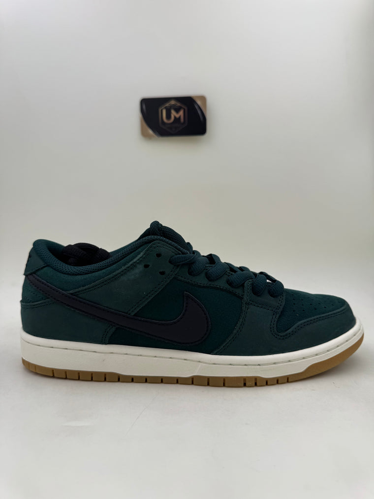 Nike Dunk Low Pro SB ‘Deep Fir’