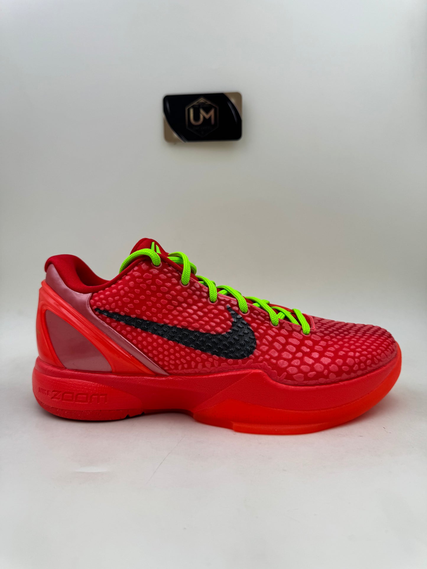 Nike Kobe 6 ‘Reverse Grinch’ | Size 7