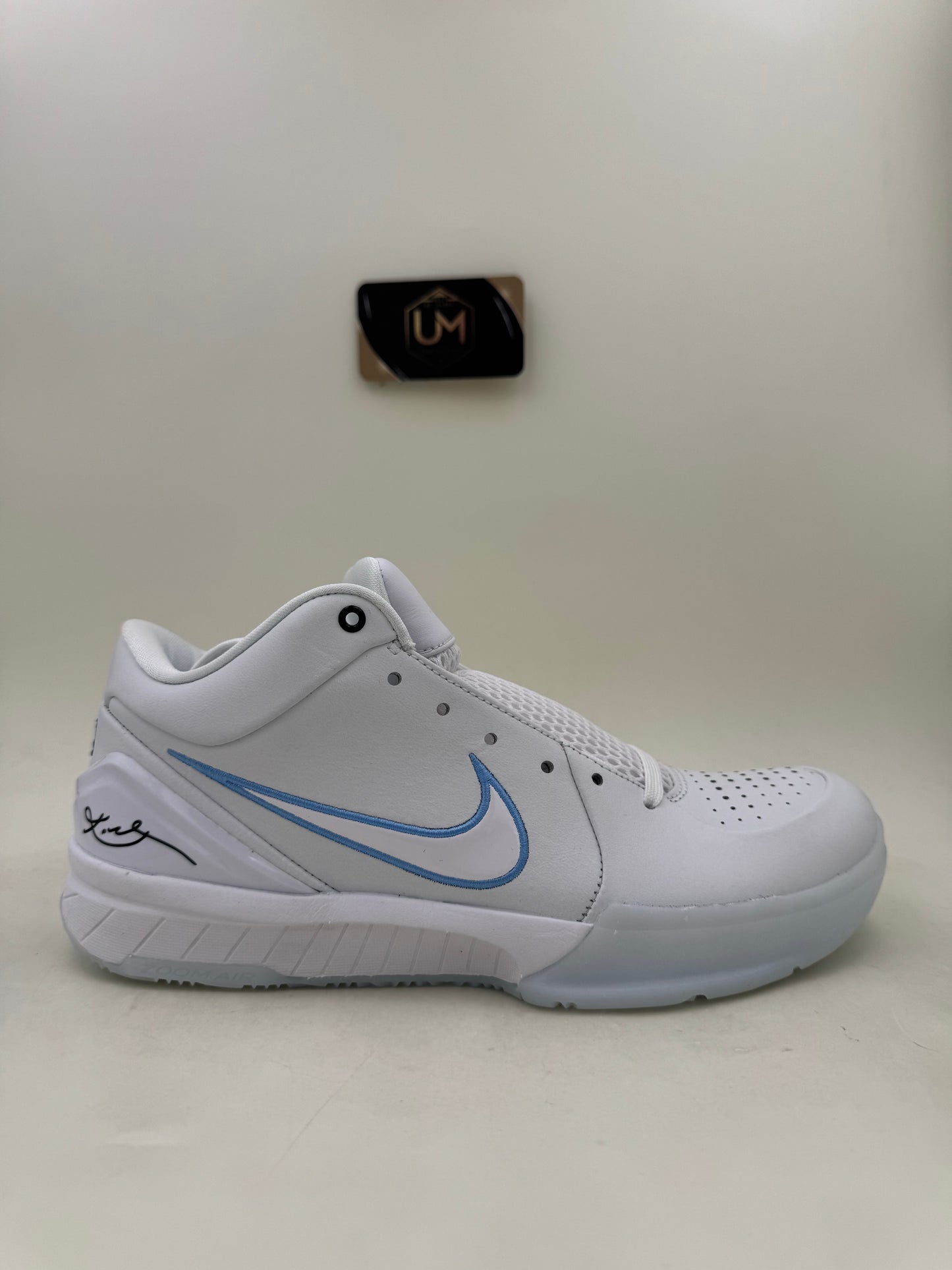 Nike Kobe 4 ‘Draft Day Pack - Cleveland Cavaliers’ | Size 8