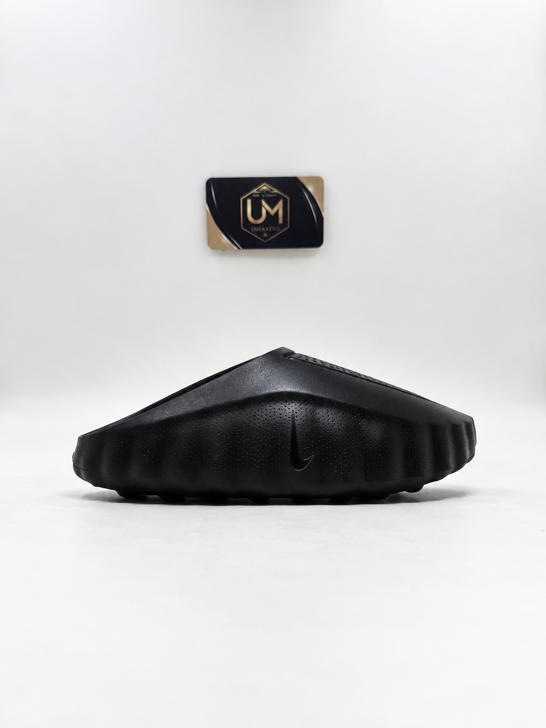 Nike Mind 001 ‘Triple Black’ | Size 9