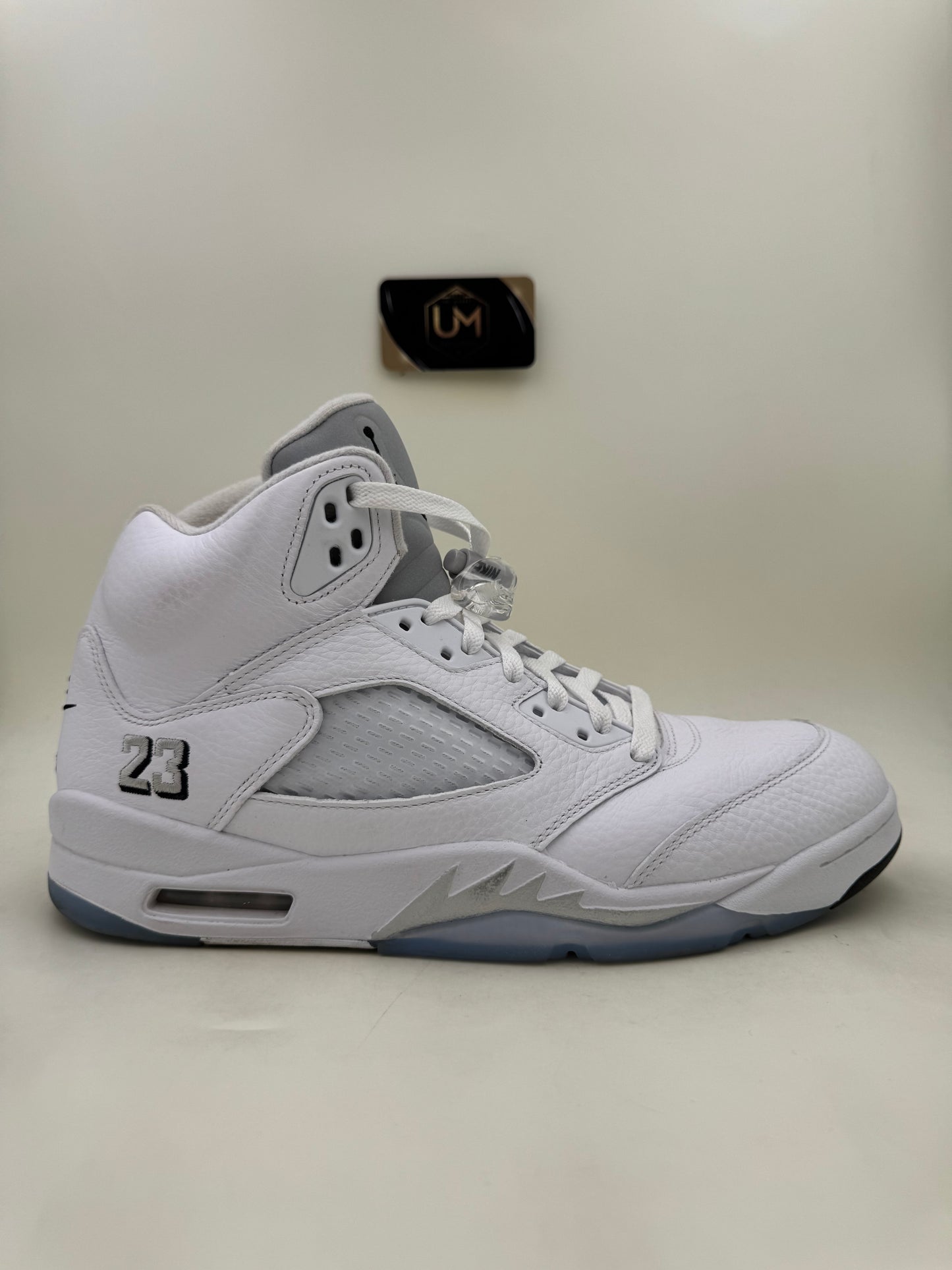 Jordan 5 ‘White Metallic’ 2026 | Size 10.5