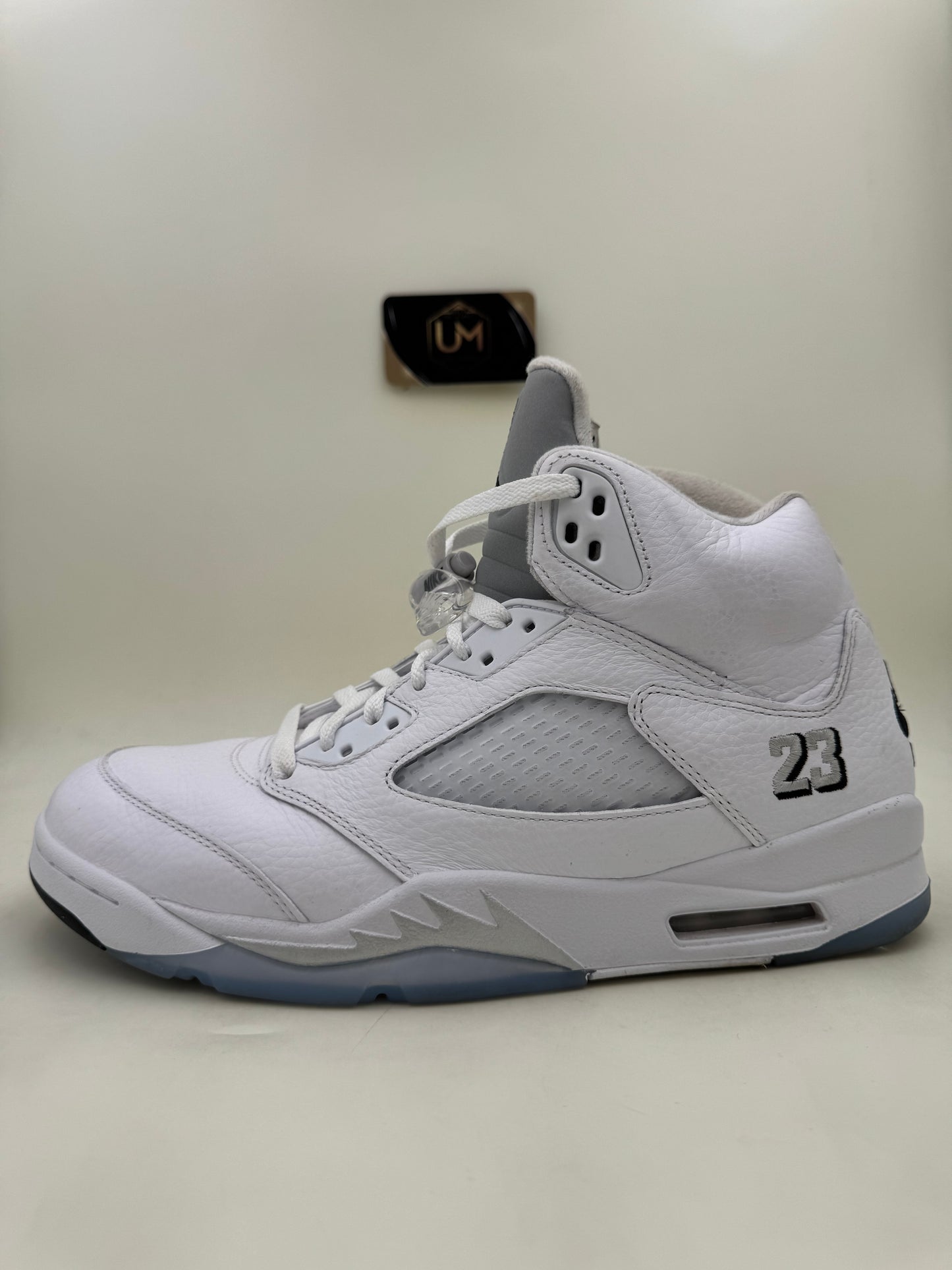 Jordan 5 ‘White Metallic’ 2026 | Size 10.5