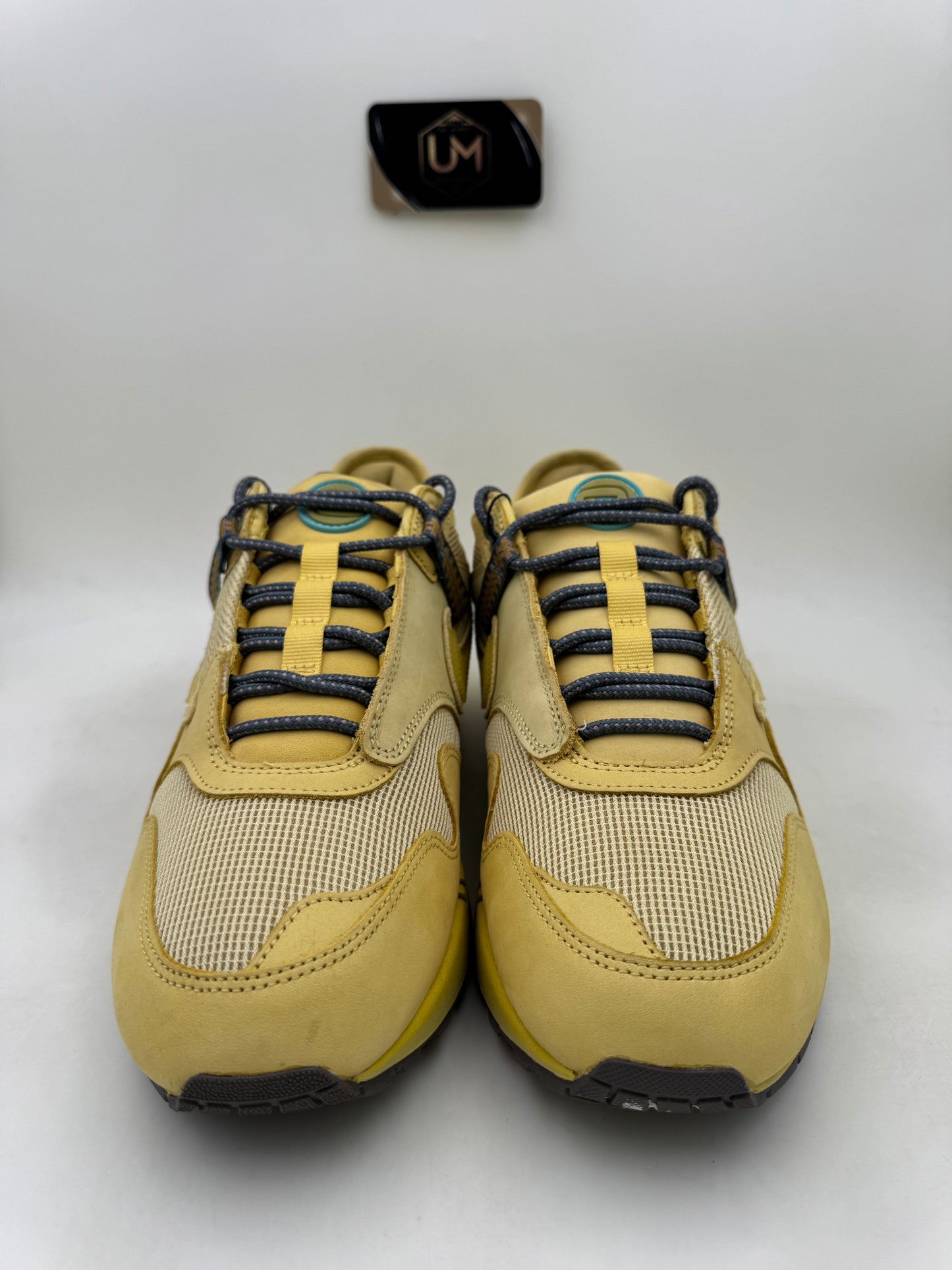 Travis Scott x Nike Air Max 1 ‘Saturn Gold’ | Size 11.5