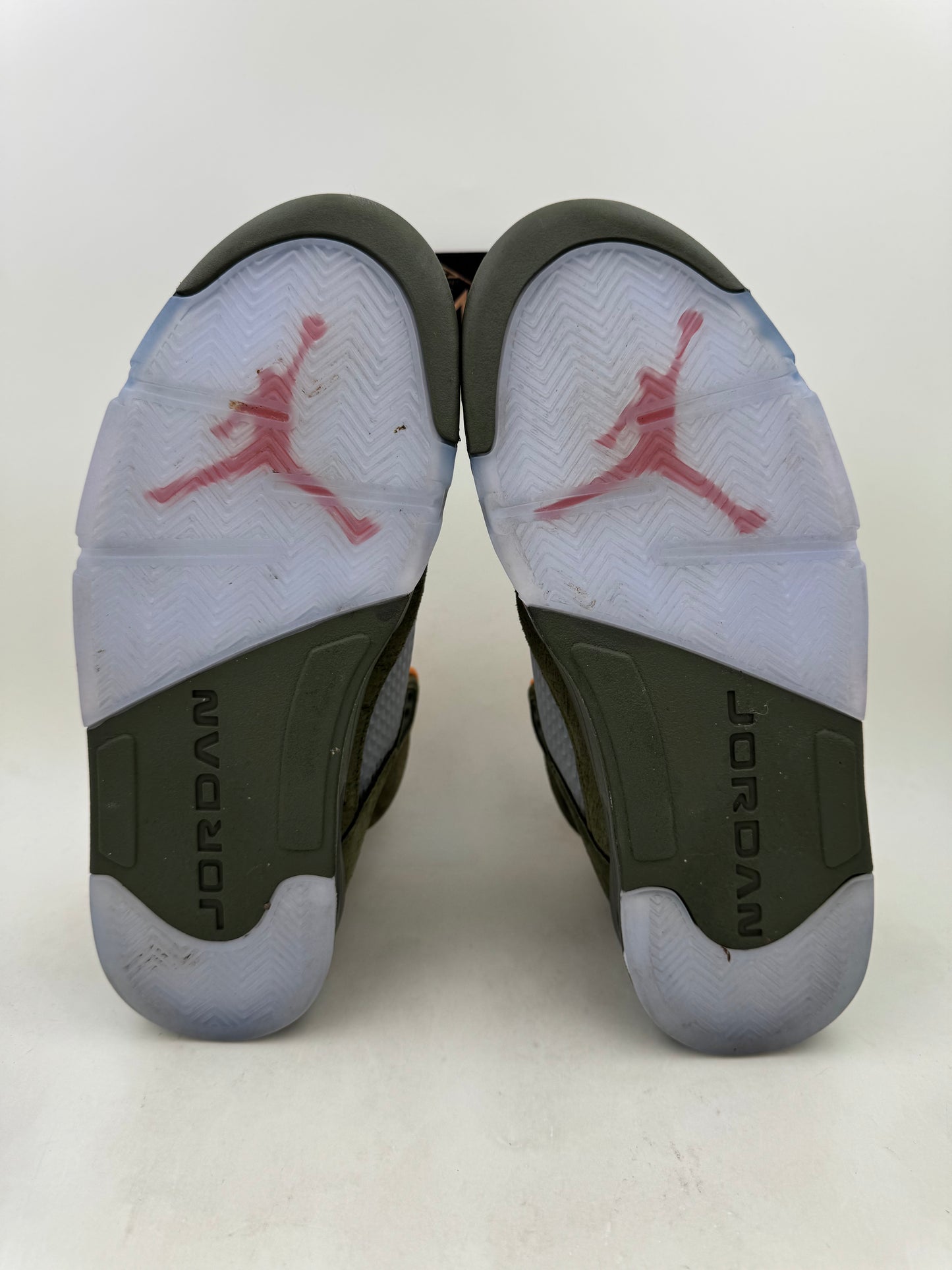 Jordan 5 ‘Olive’ 2024 | Size 9