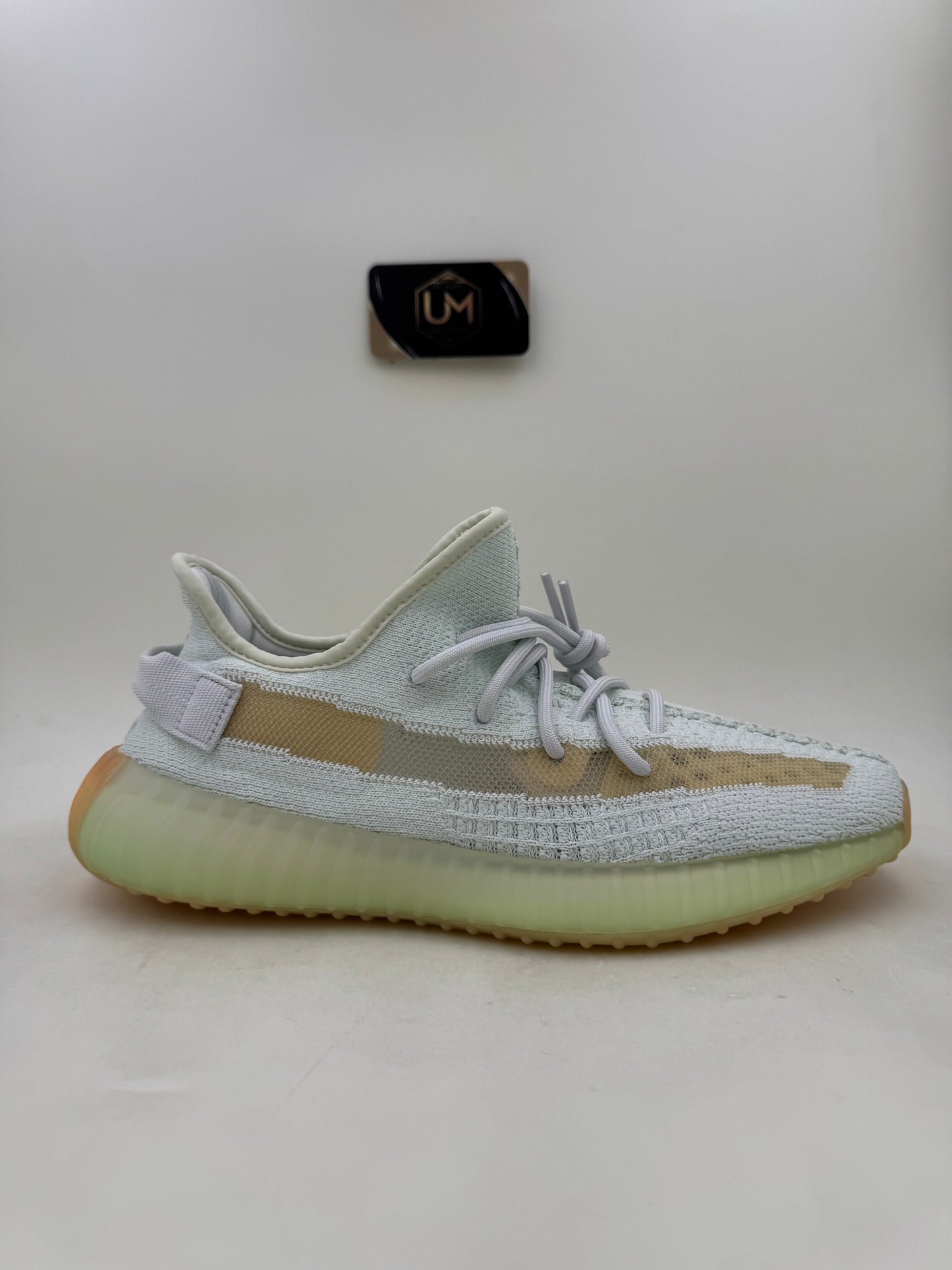 Yeezy 350 V2 ‘Hyperspace’ | Size 9