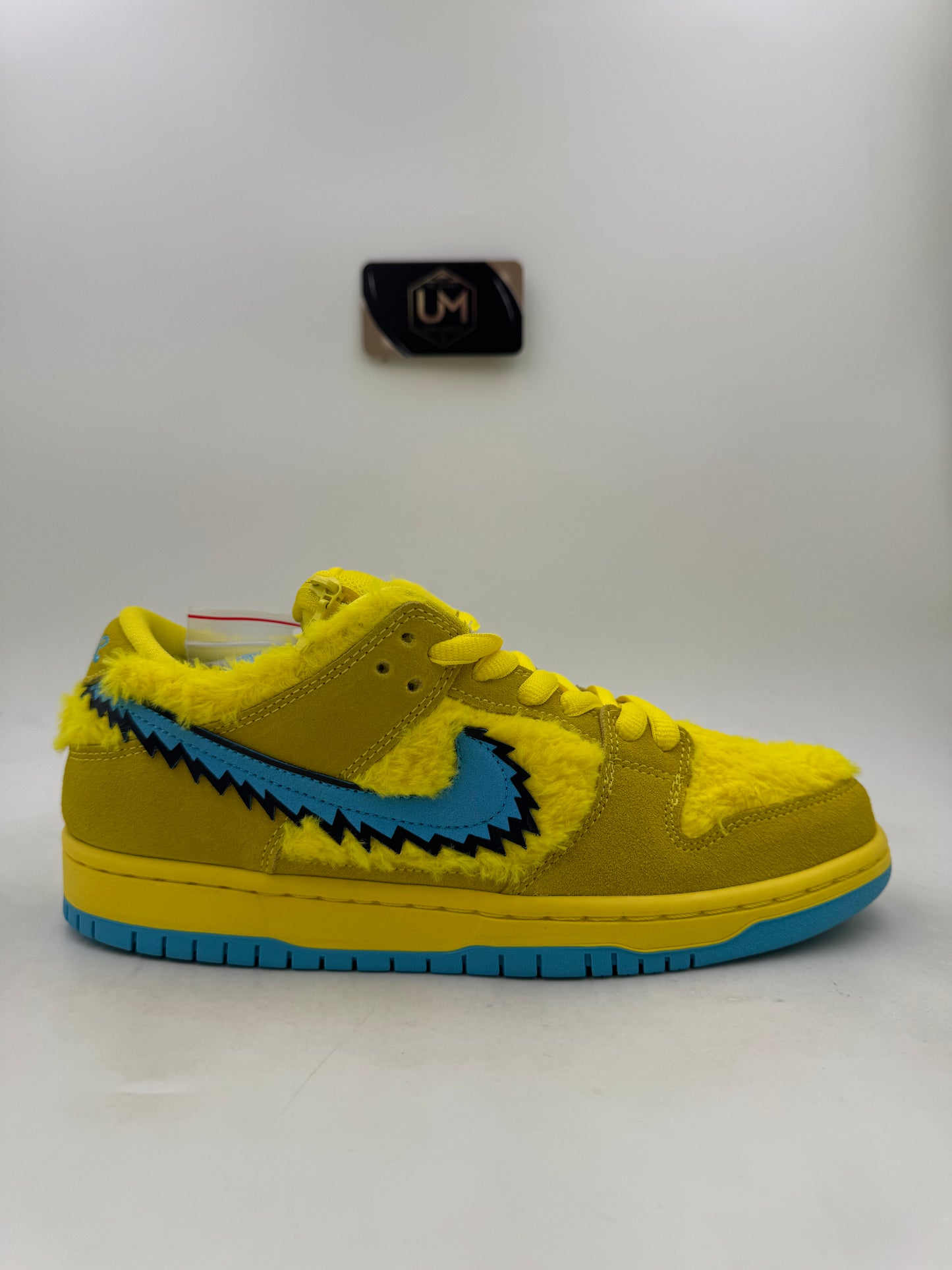 Grateful Dead x Nike Dunk Low SB ‘Yellow Bear’ | Size 7.5