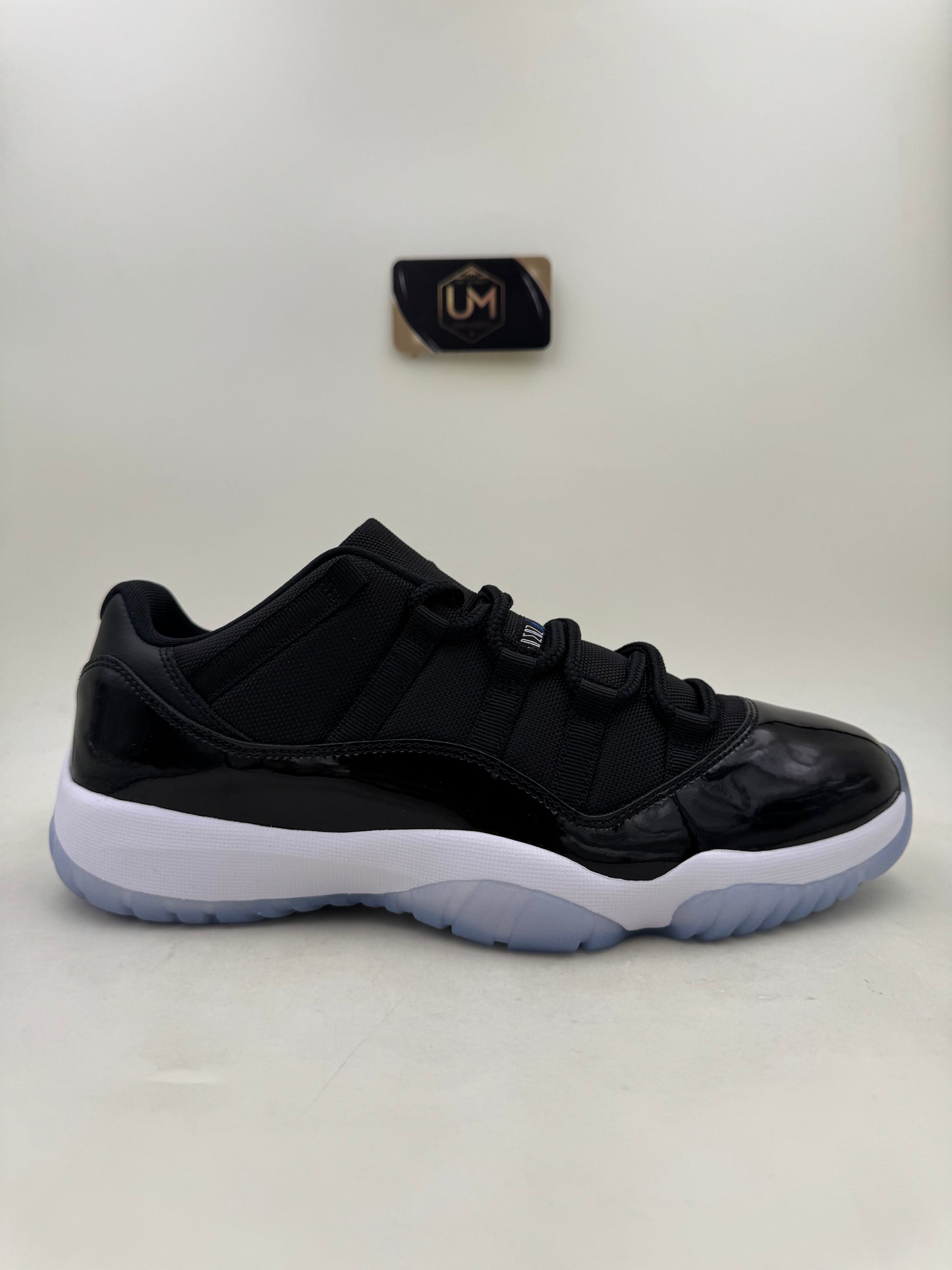 Jordan 11 Low ‘Space Jam’ | Size 10