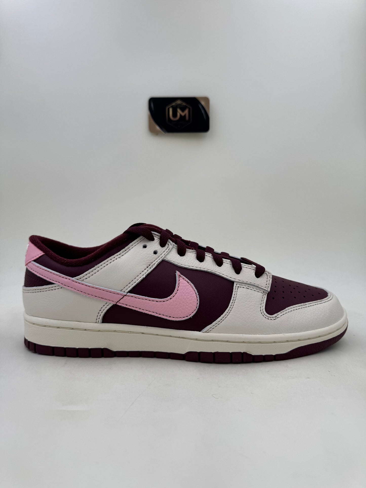 Nike Dunk Low Premium ‘Valentine’s Day’ | Size 9.5