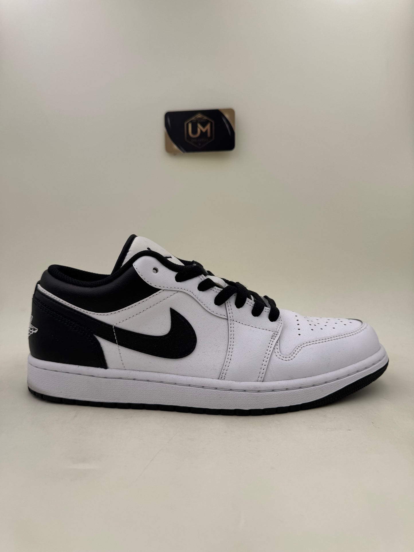 Jordan 1 Low ‘White Black’ | Size 10