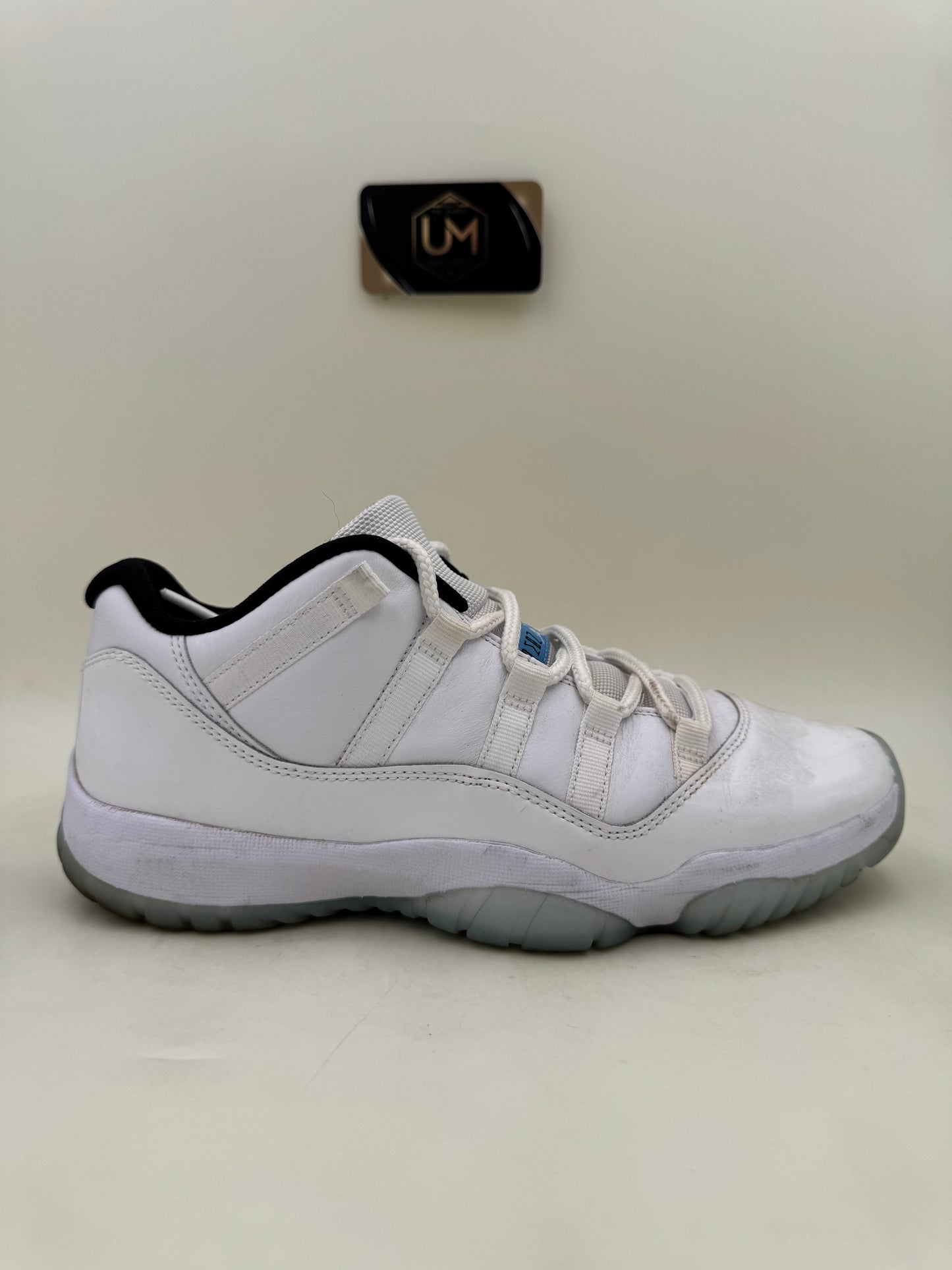 Jordan 11 Low ‘Legend Blue’ | Size 8