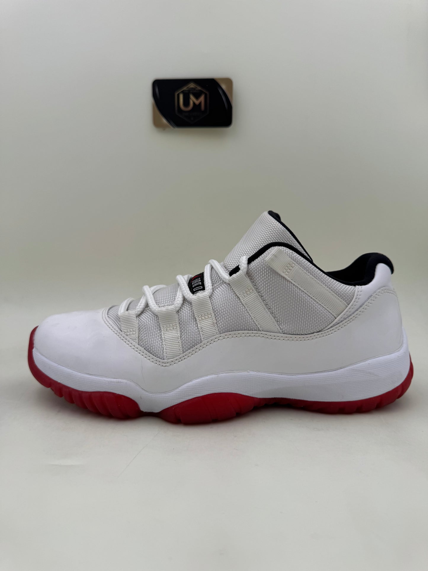 Jordan 11 Low ‘Cherry Bottom’ | Size 8