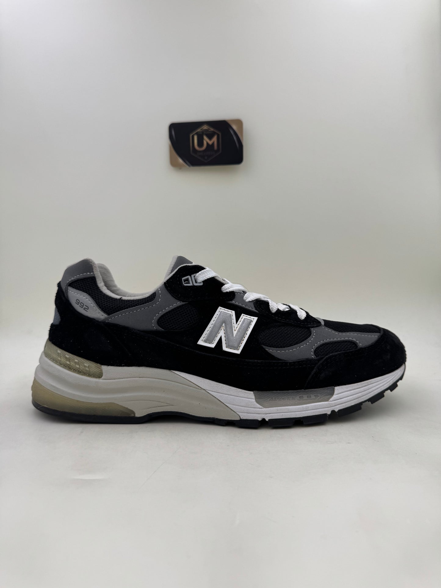 New Balance 992 ‘Black’ 2021 | Size 9.5