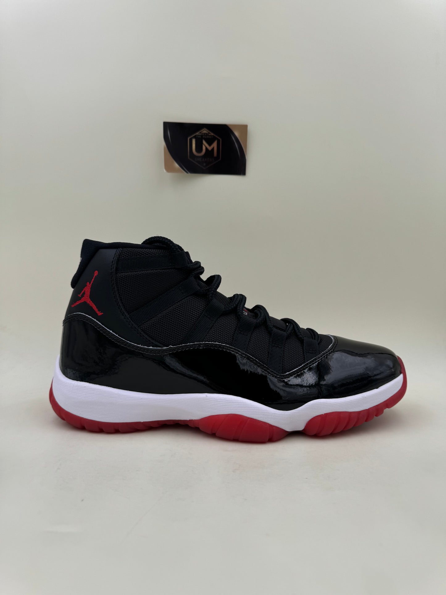 Jordan 11 'Bred' 2019 | Size 10.5