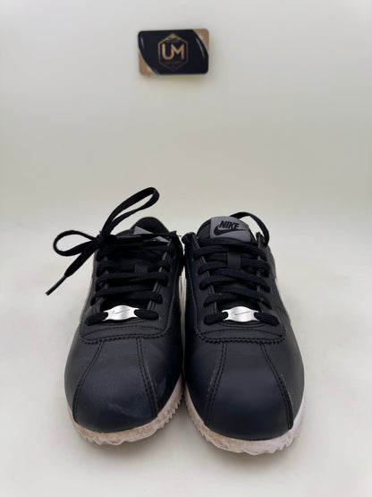 Nike Cortez ‘Black White’ | Size 3Y