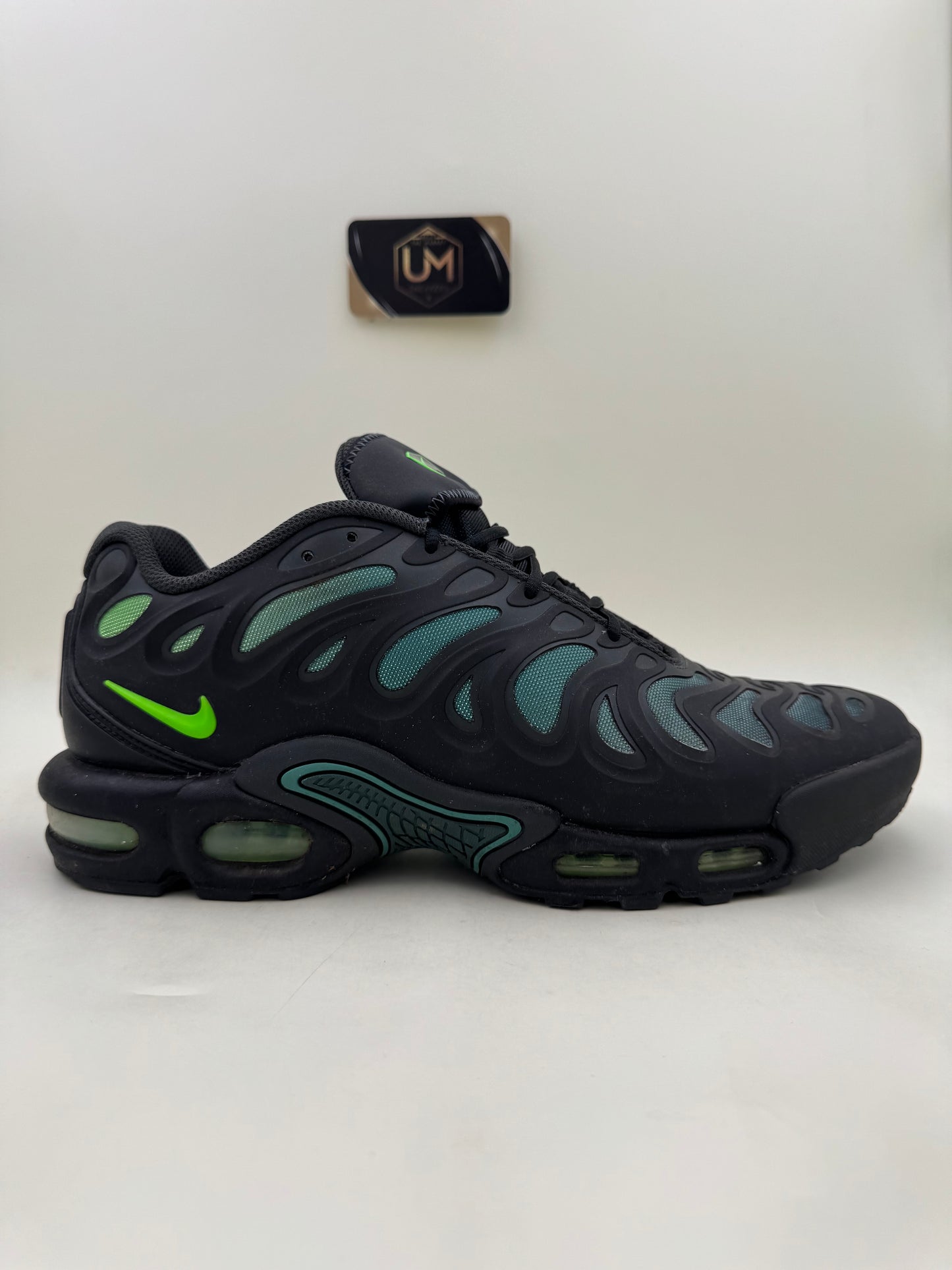 Nike Air Max Plus Drift ‘Black Green Strike’ | Size 11.5