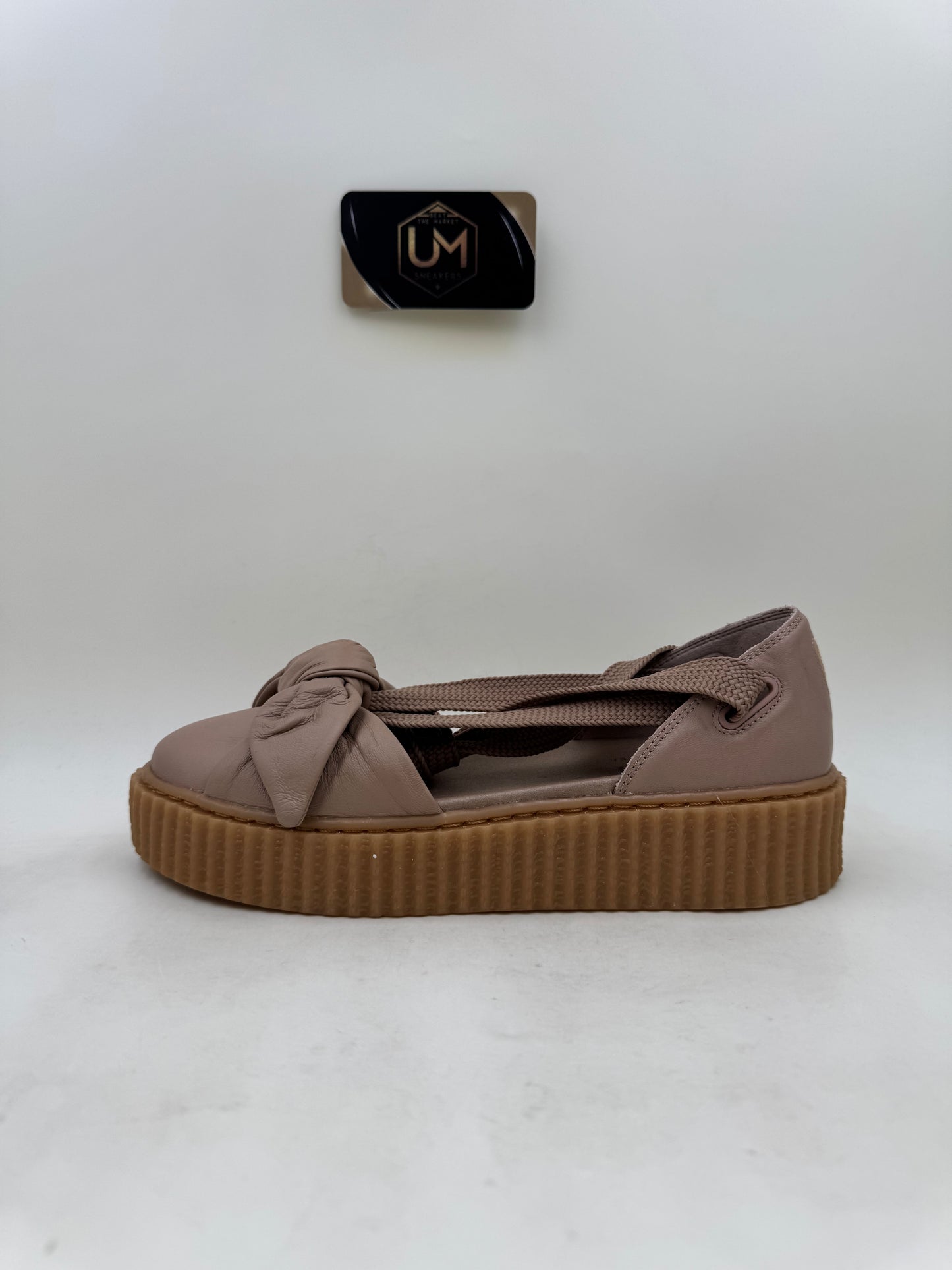 Fenty Rihanna Natural x Bow Creeper Sandal | Size 5W