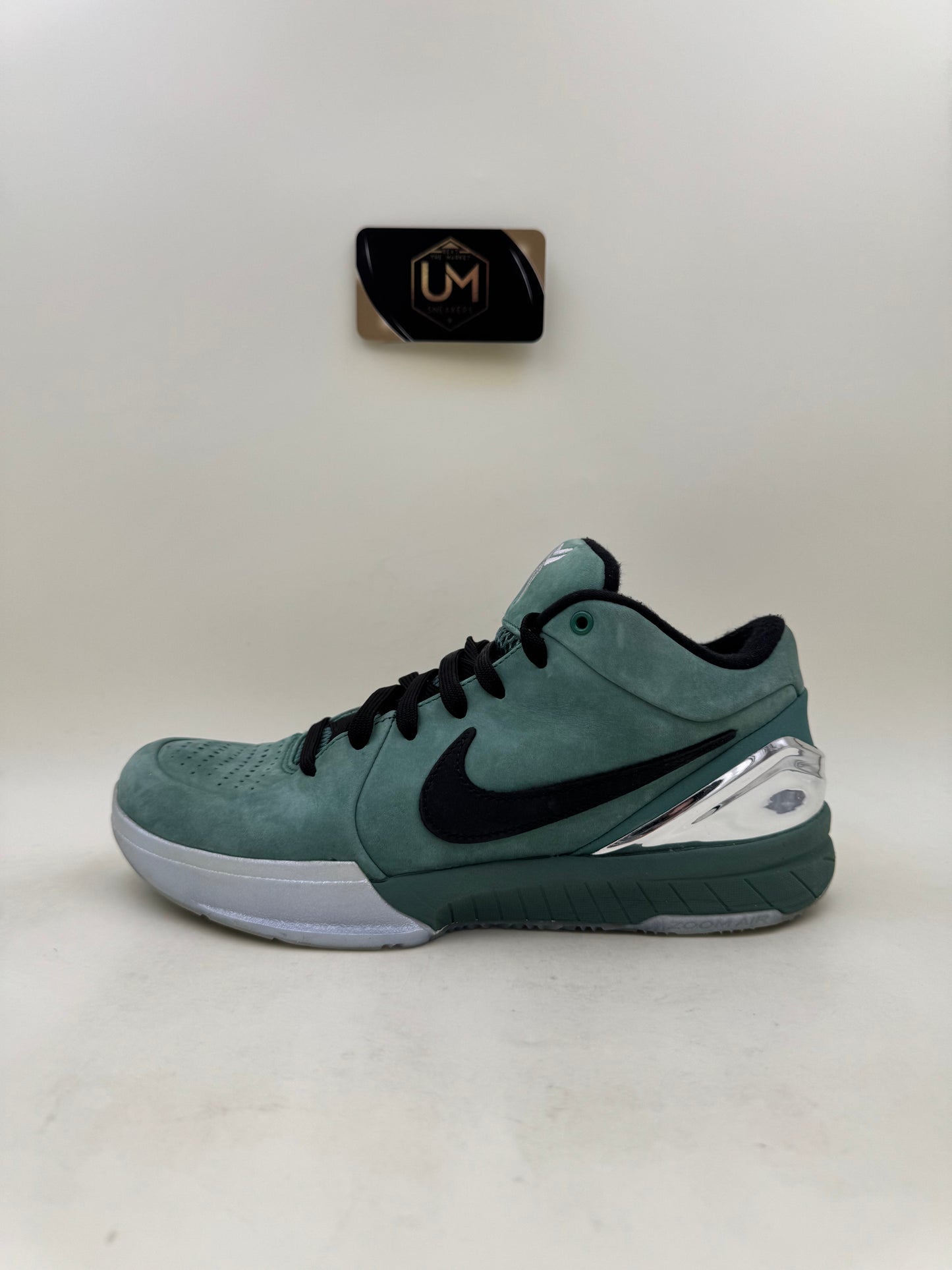 Nike Kobe 4 'Girl Dad' | Size 7