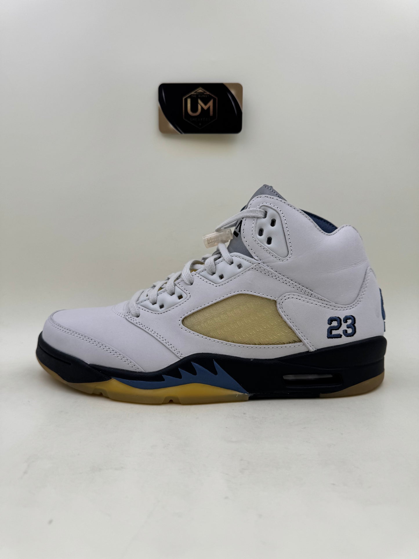 A Ma Maniére x Jordan 5 ‘Dawn’ | Size 10