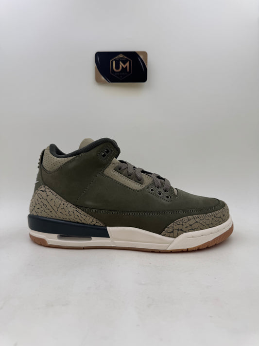 Jordan 3 ‘Family Affair’ | Size 7Y