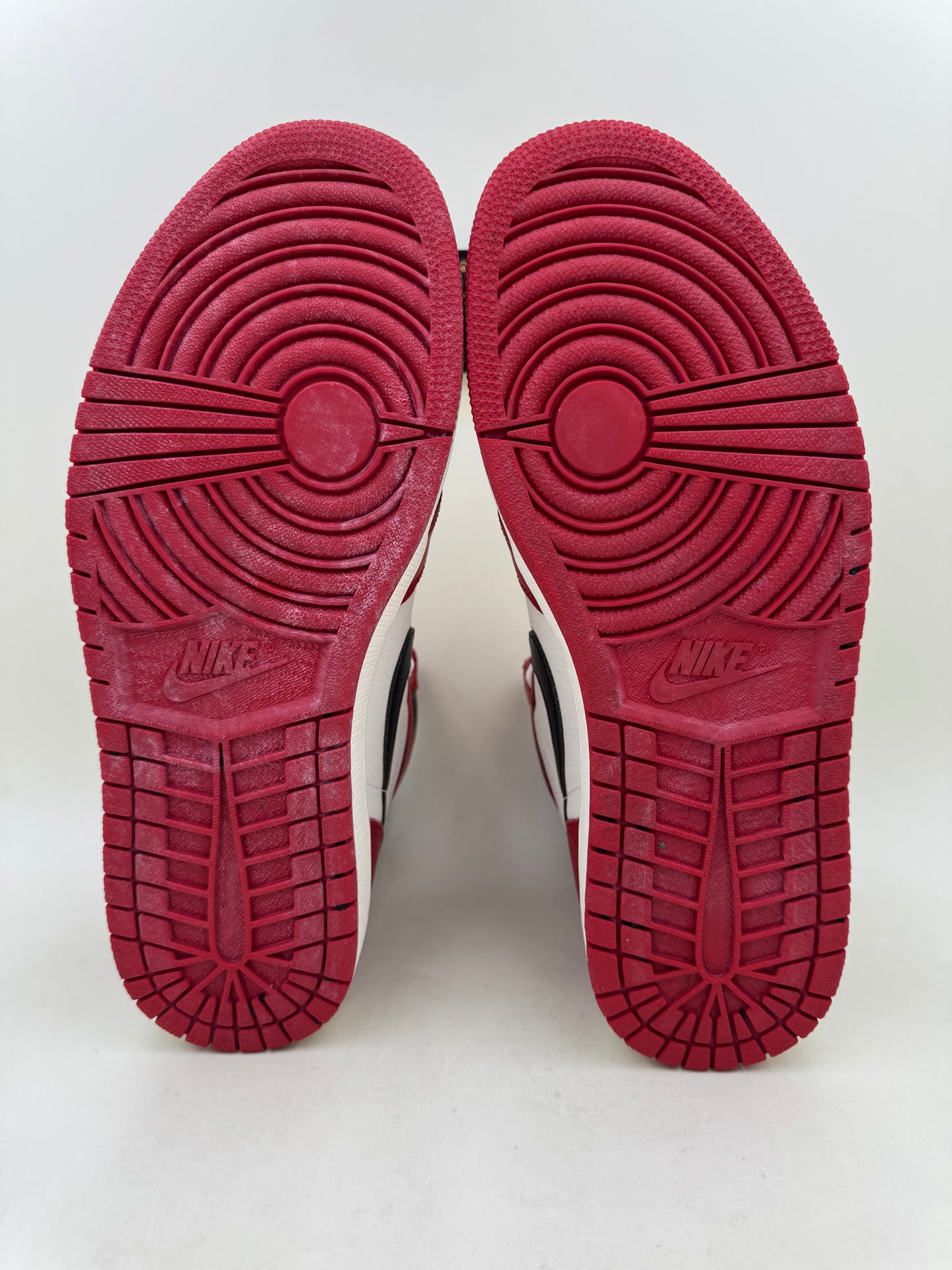 Jordan 1 High ‘Chicago Lost & Found’ | Size 11