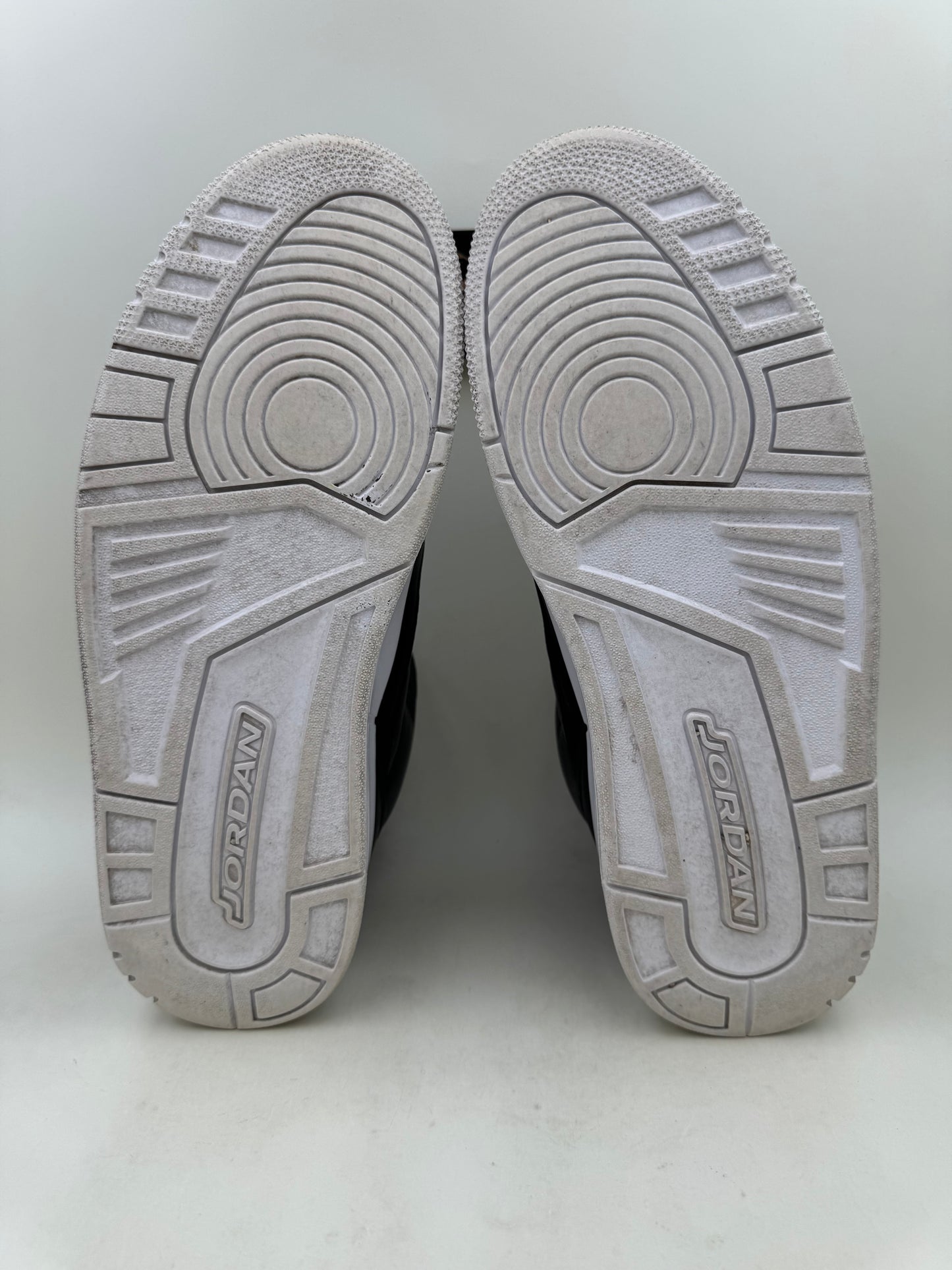 Jordan 3 ‘Cyber Monday’ | Size 11