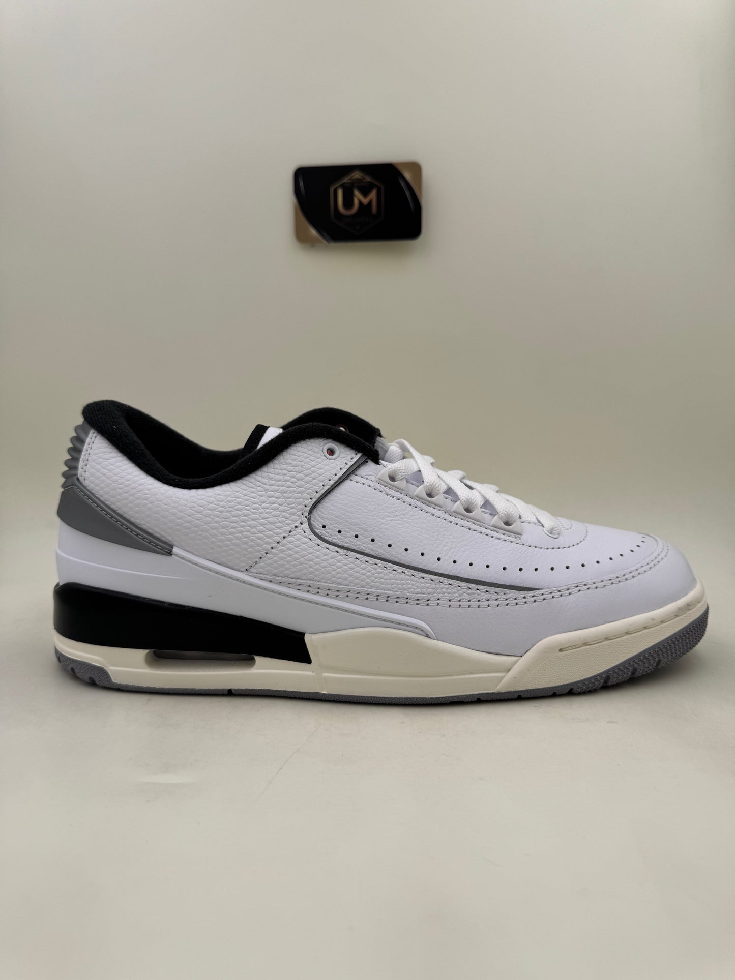 Jordan 2/3 ‘White Black Metallic Silver’ | Size 10