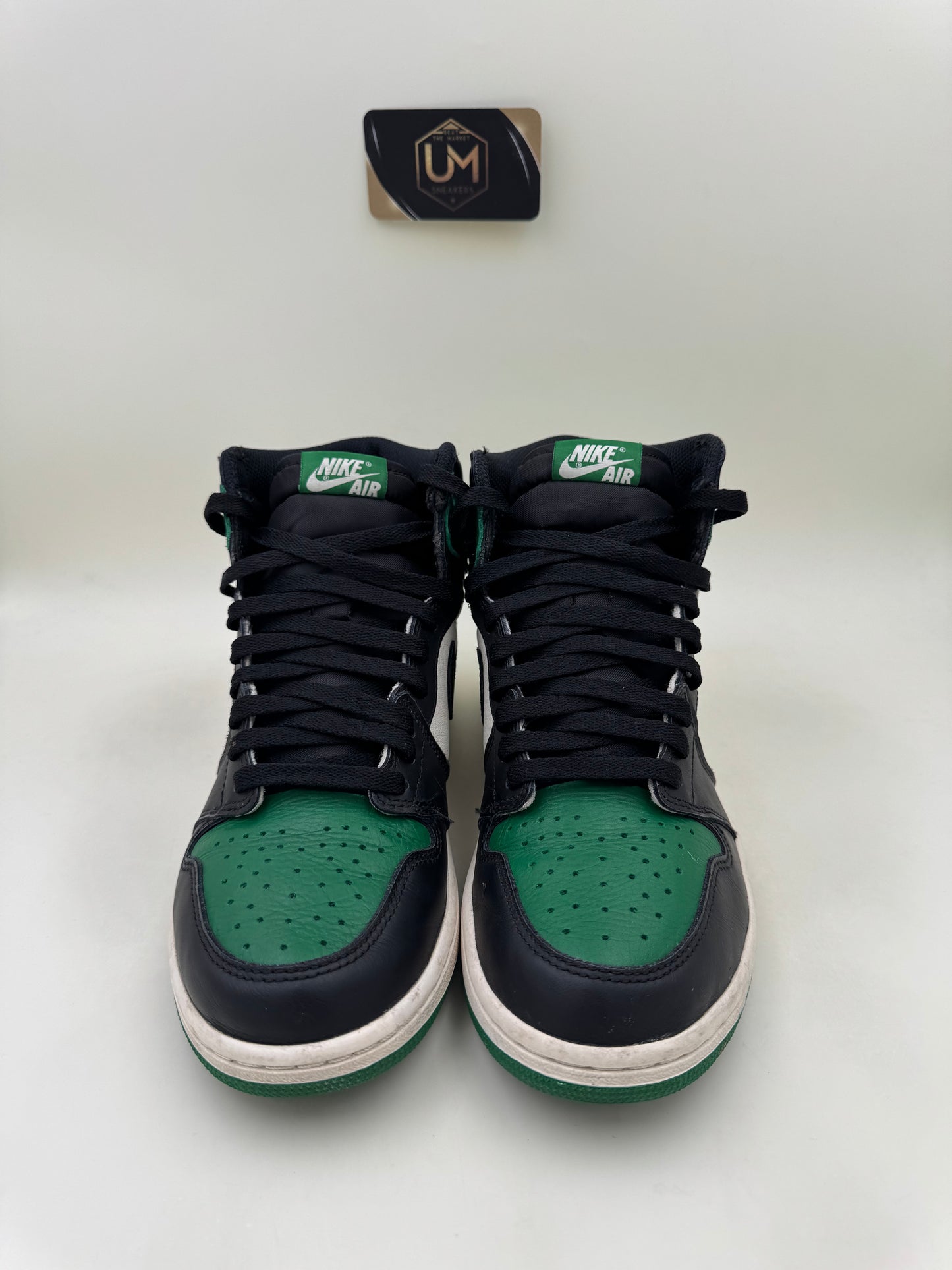 Jordan 1 High 'Pine Green' | Size 9