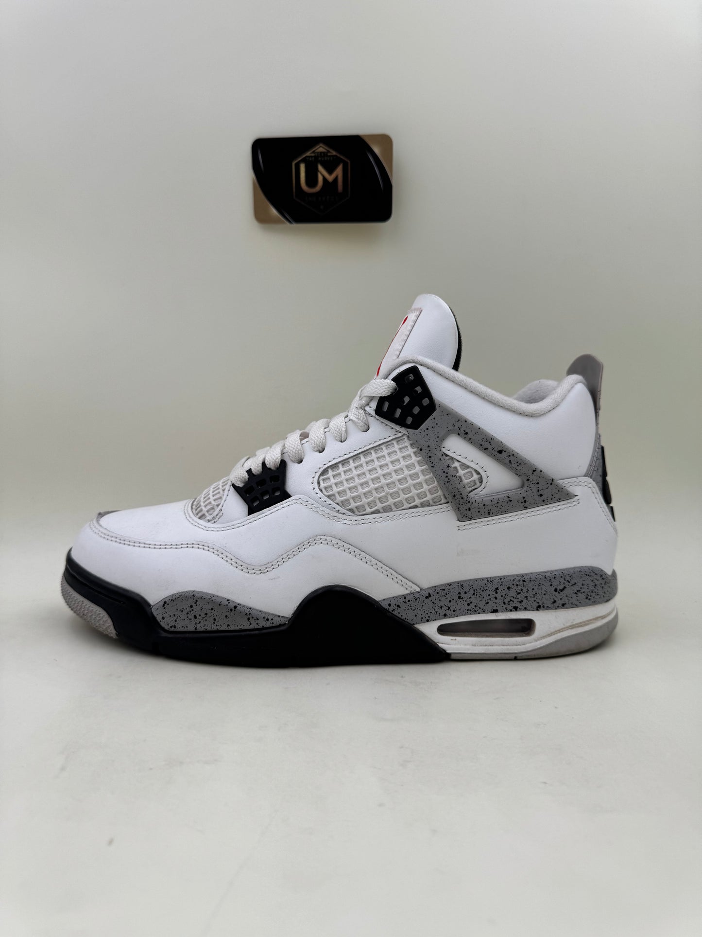 Jordan 4 ‘White Cement’ 2025 | Size 9