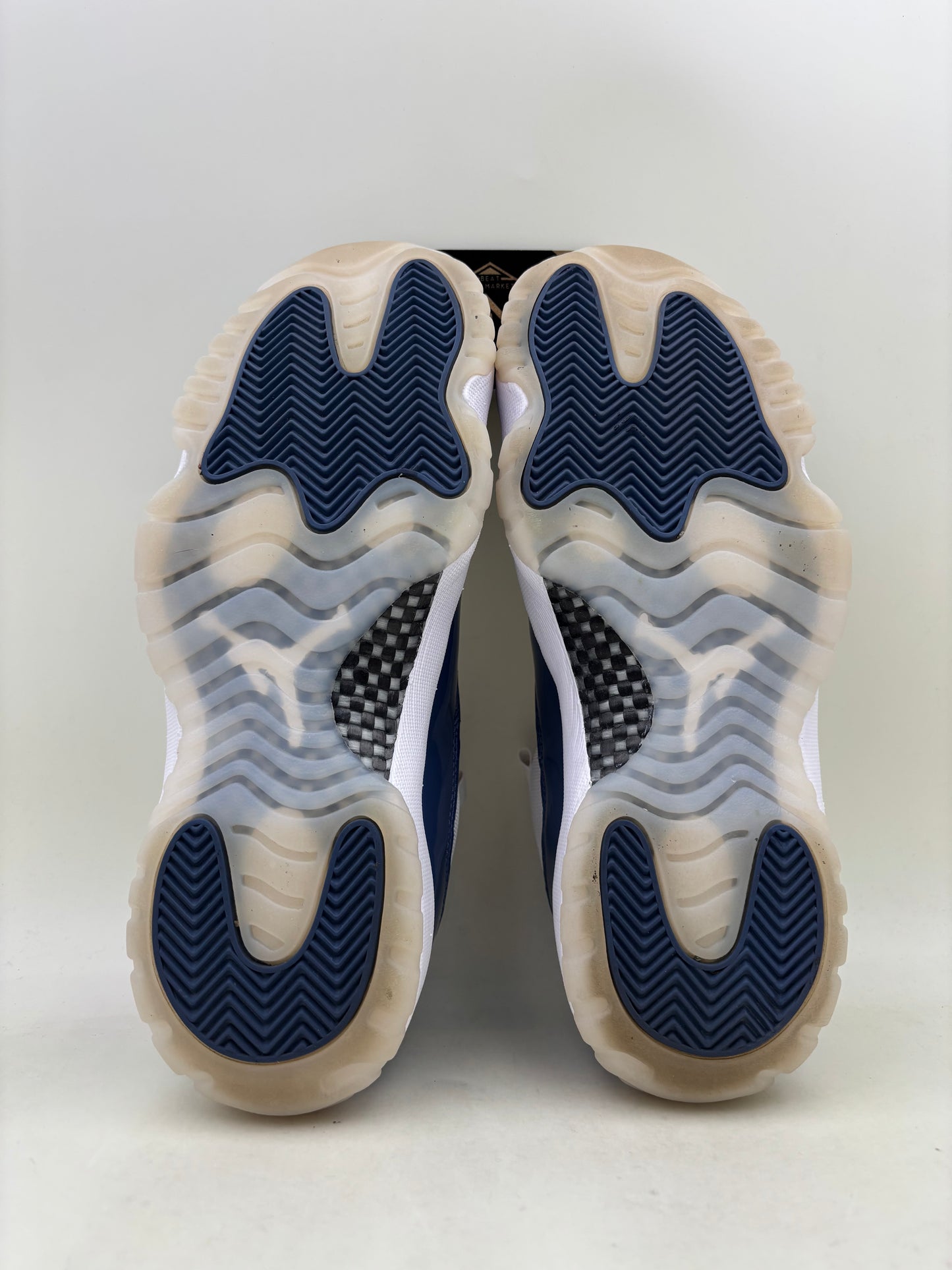 Jordan 11 Low ‘Diffused Blue’ | Size 8